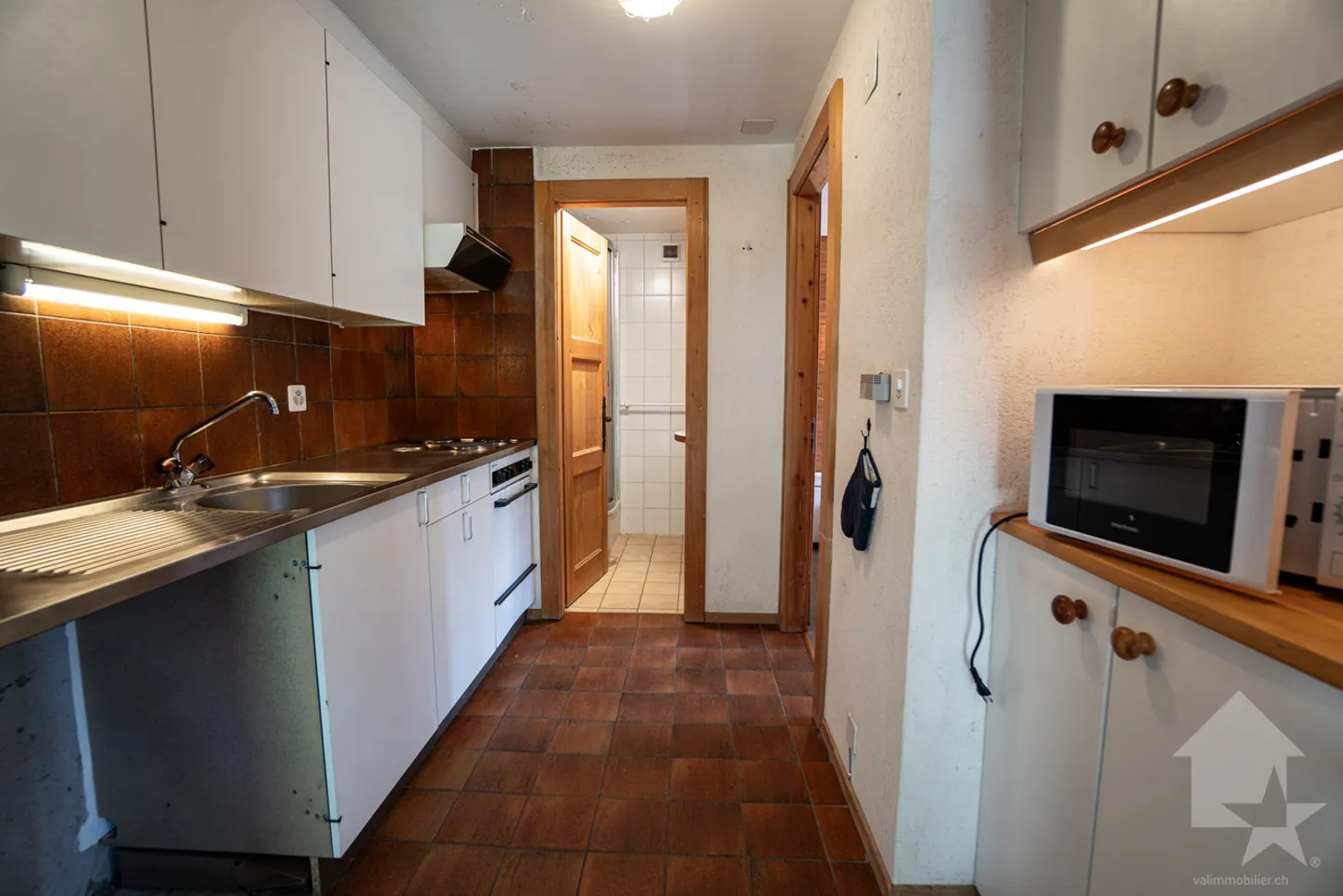 Affascinante chalet con due appartamenti - 5.5 e 2.5 stanze - Foto 23 di 32