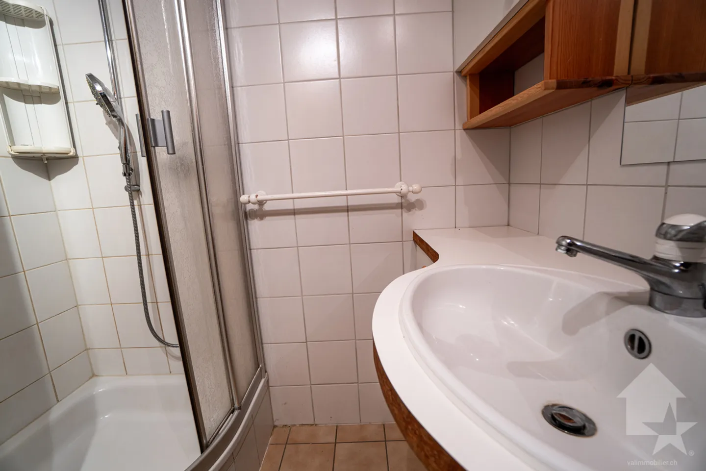 Affascinante chalet con due appartamenti - 5.5 e 2.5 stanze - Foto 25 di 32