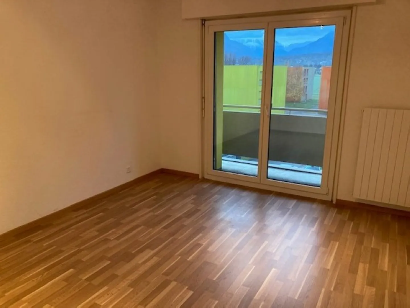 3.5 Room Apartment - Photo 2 of 8