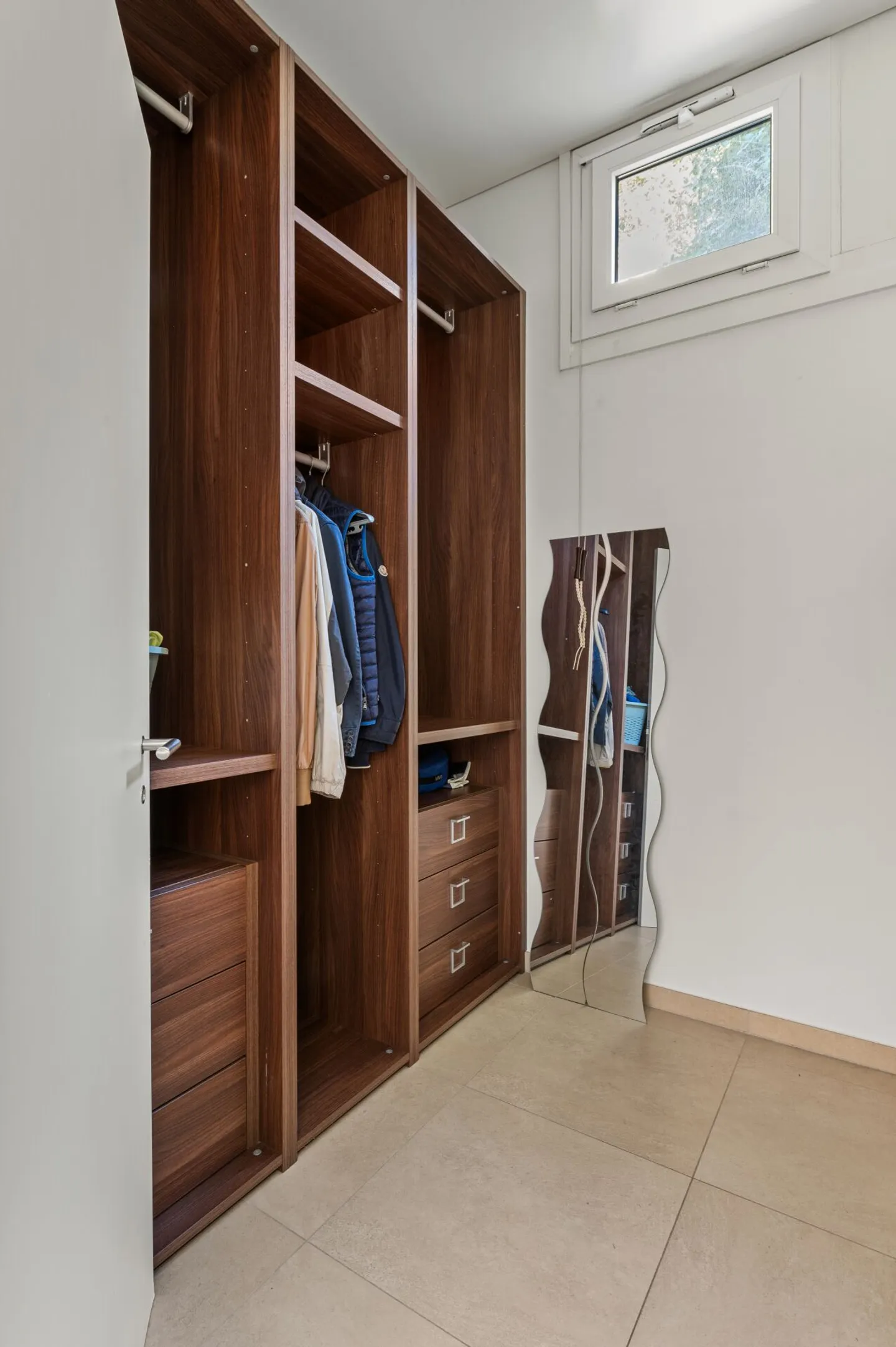 Comfort and style, apartment with a terrace of as much as 60 sqm in the city - Photo 8 of 12