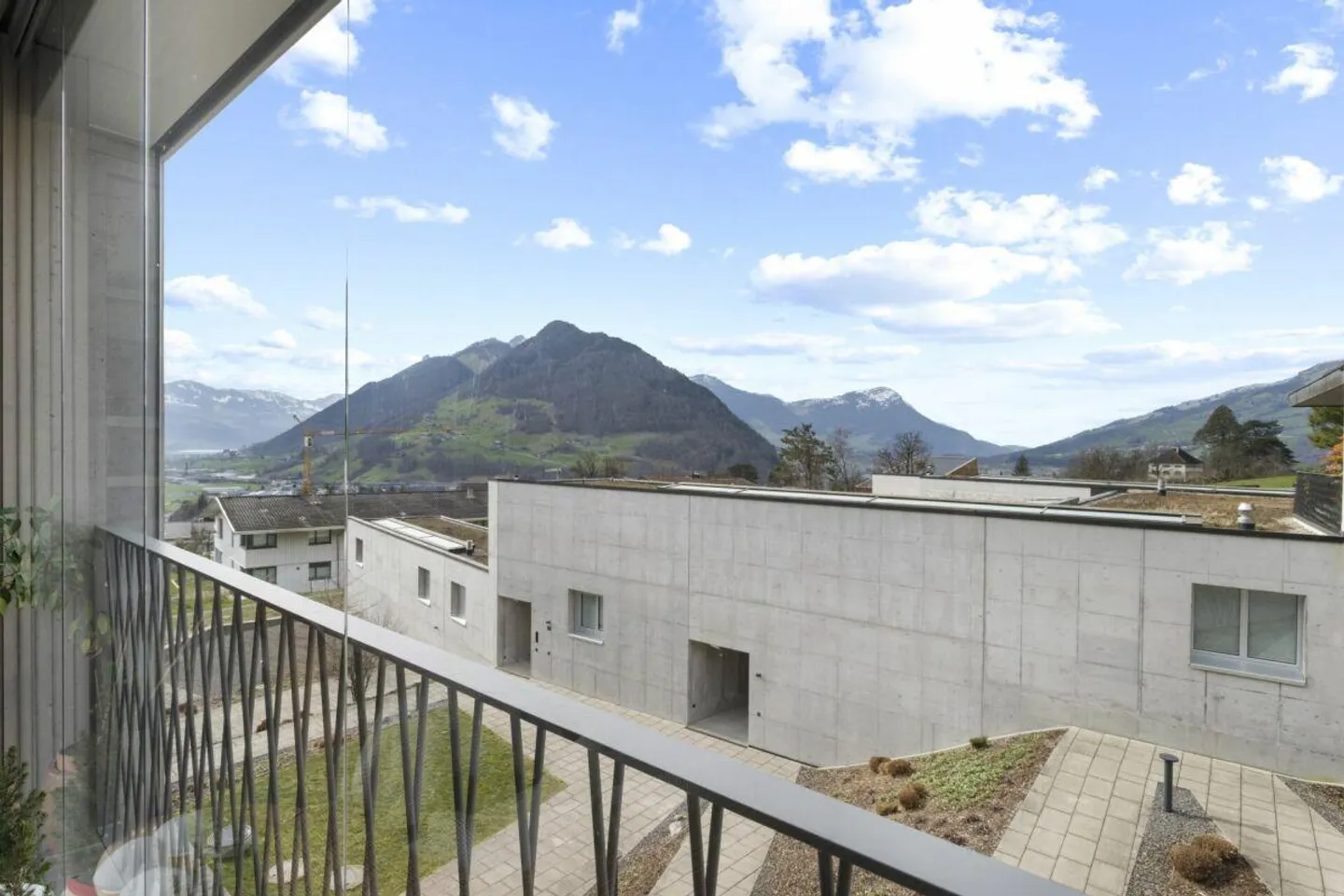 Modernes Apartment mit Seeblick - Foto 5 von 6