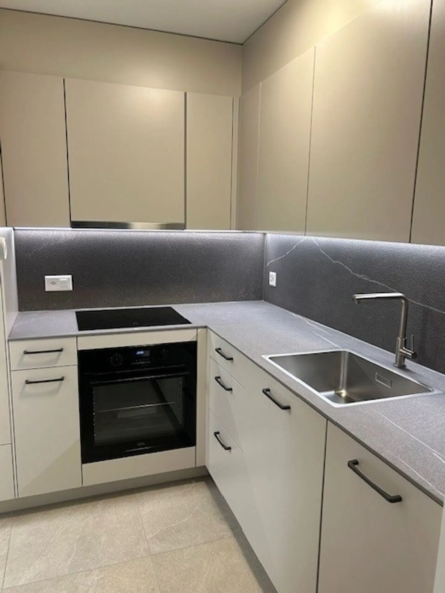 Appartamento 2,5 locali - Foto 3 di 11