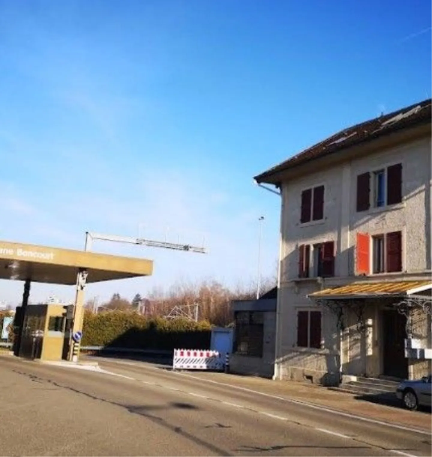 *Mietgebäude in der Nähe der französischen Grenze* - Foto 1 von 7