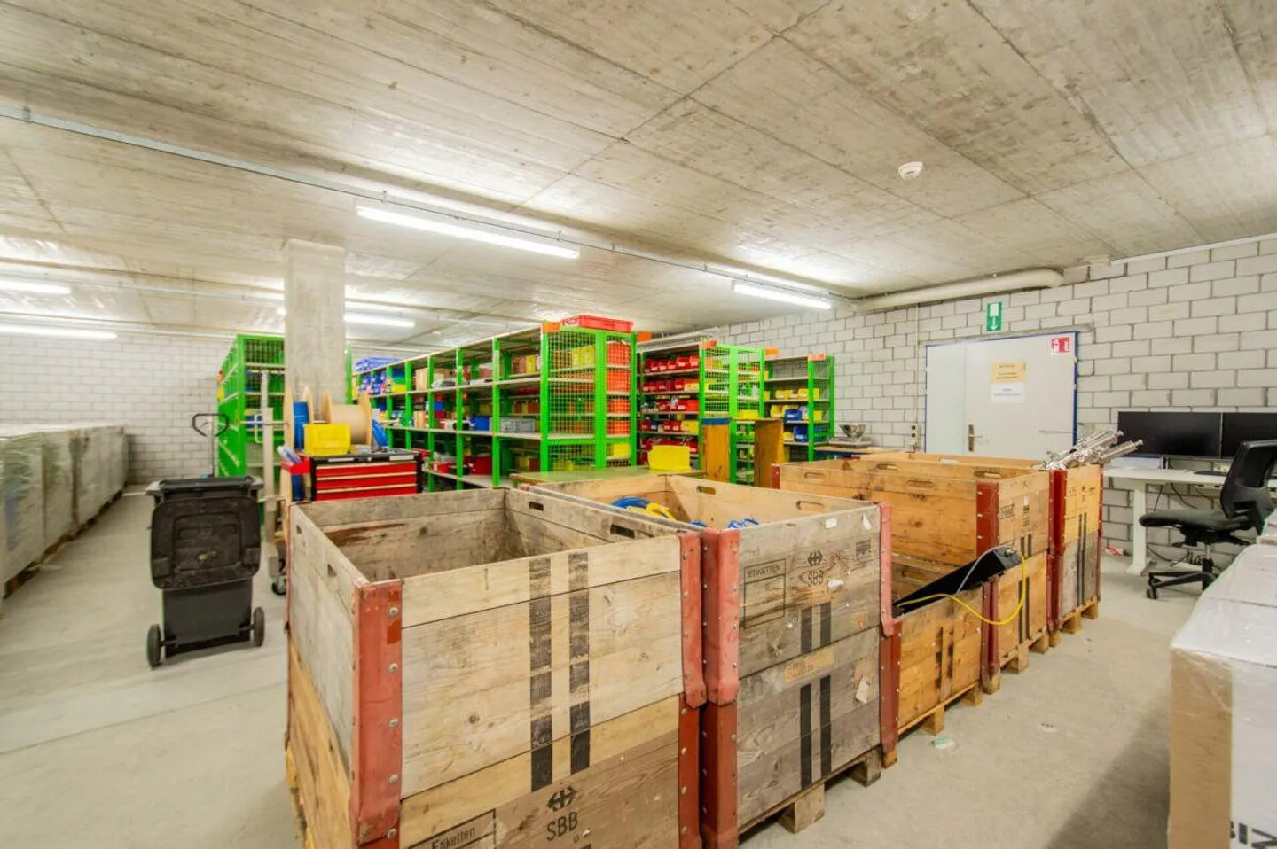 Vielseitige Gewerbefläche - Foto 3 von 7
