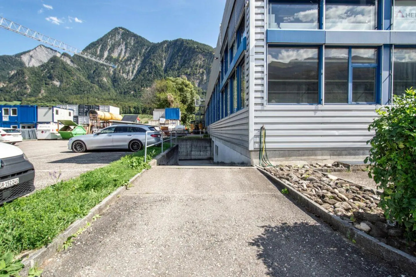 Vielseitige Gewerbefläche - Foto 6 von 7