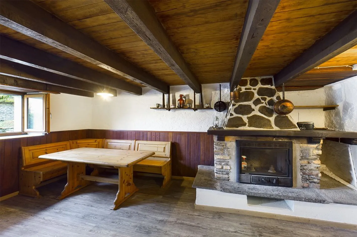 Fully renovated Ticino Rustico for your holidays - Photo 7 of 13