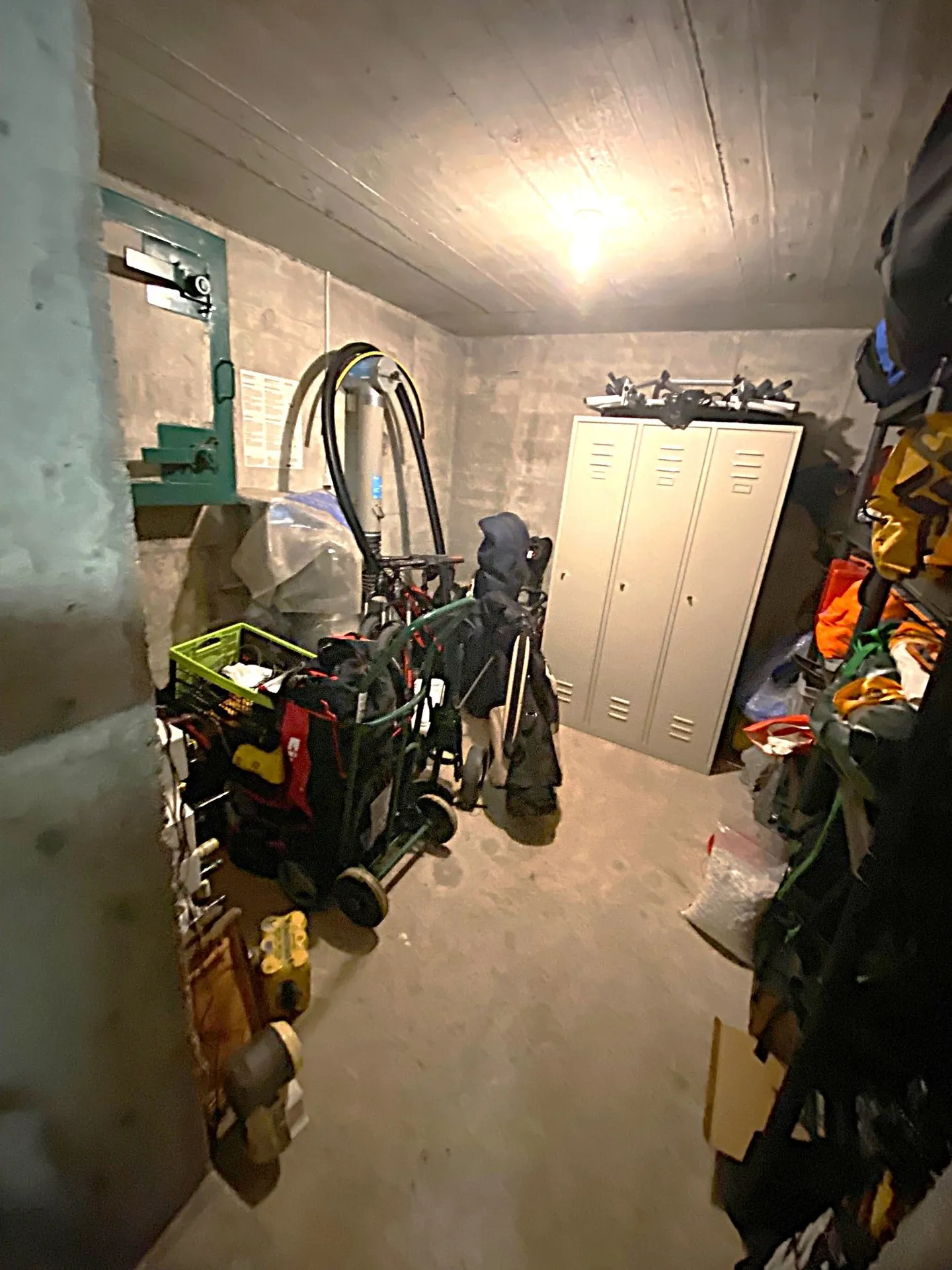 Magnifique maison individuelle rénovée de 6,5 pièces à Walperswil dans un endroit calme. - Photo 18 sur 38