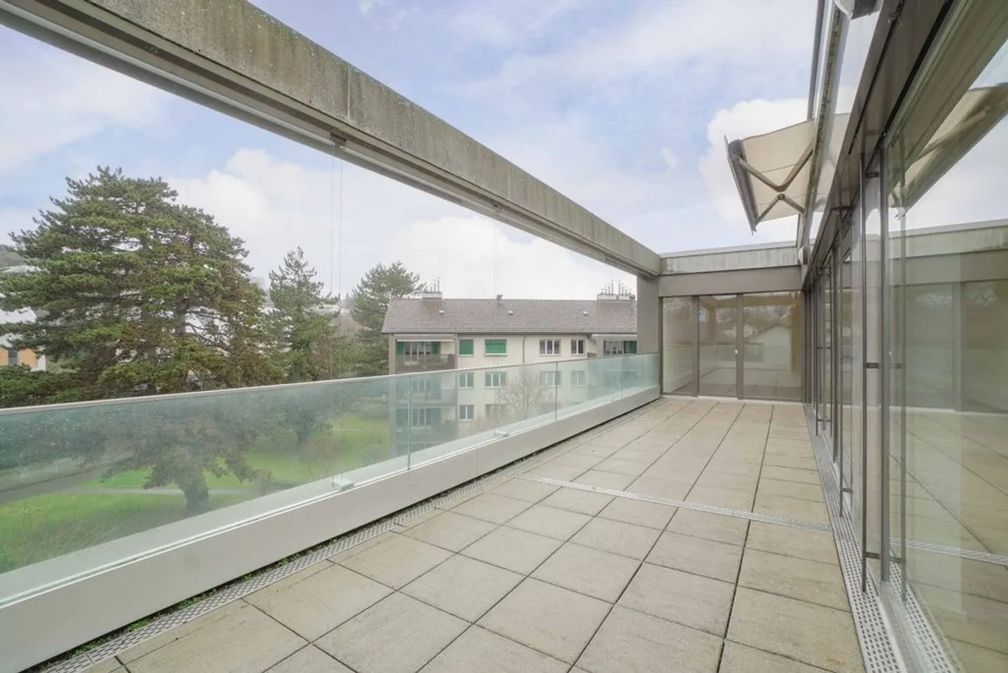 Charming Apartment in Rüschlikon - Photo 5 of 11