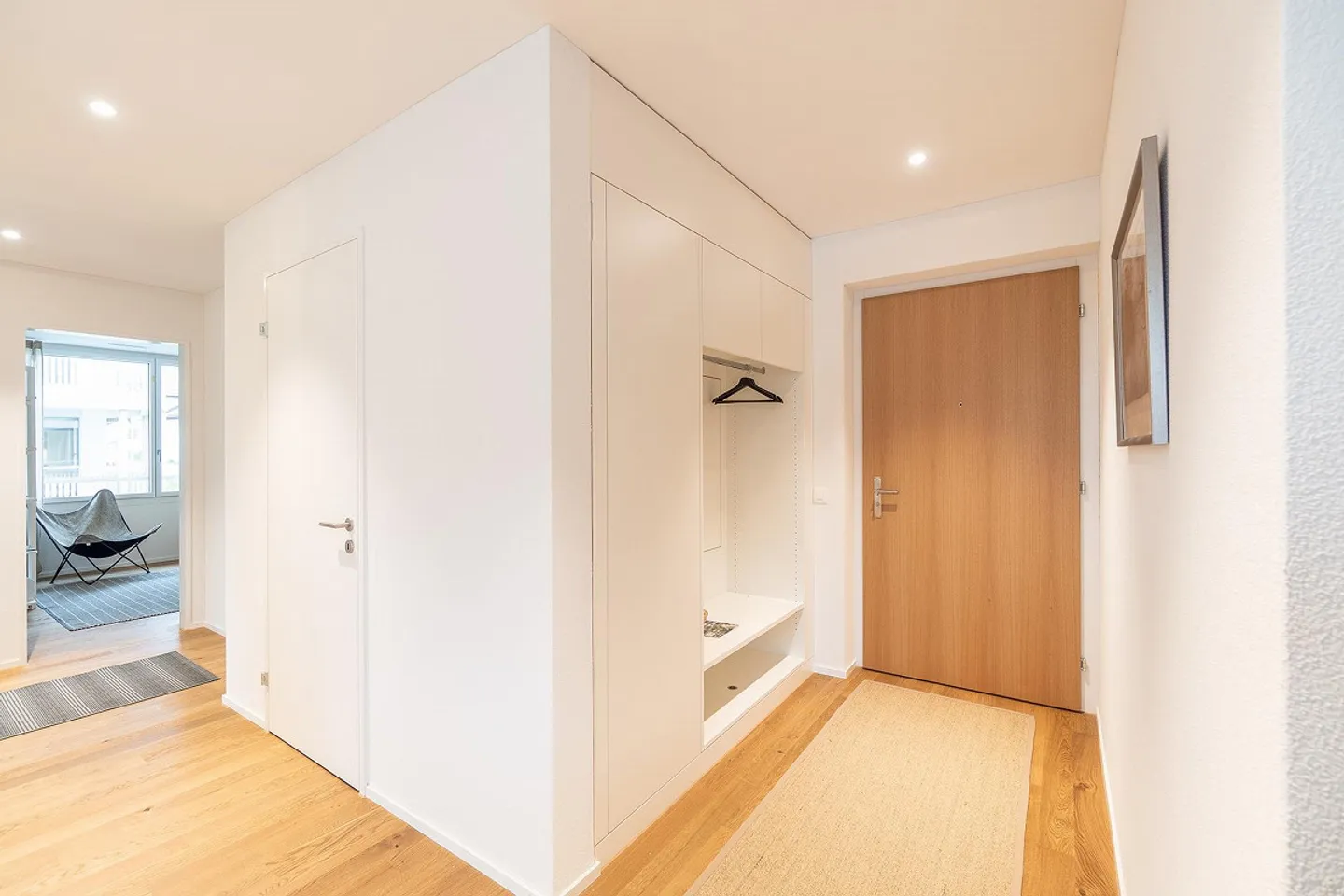 Familienfreundliche Wohnung mit Sportplatz und Schule in der Nähe - Foto 9 von 12