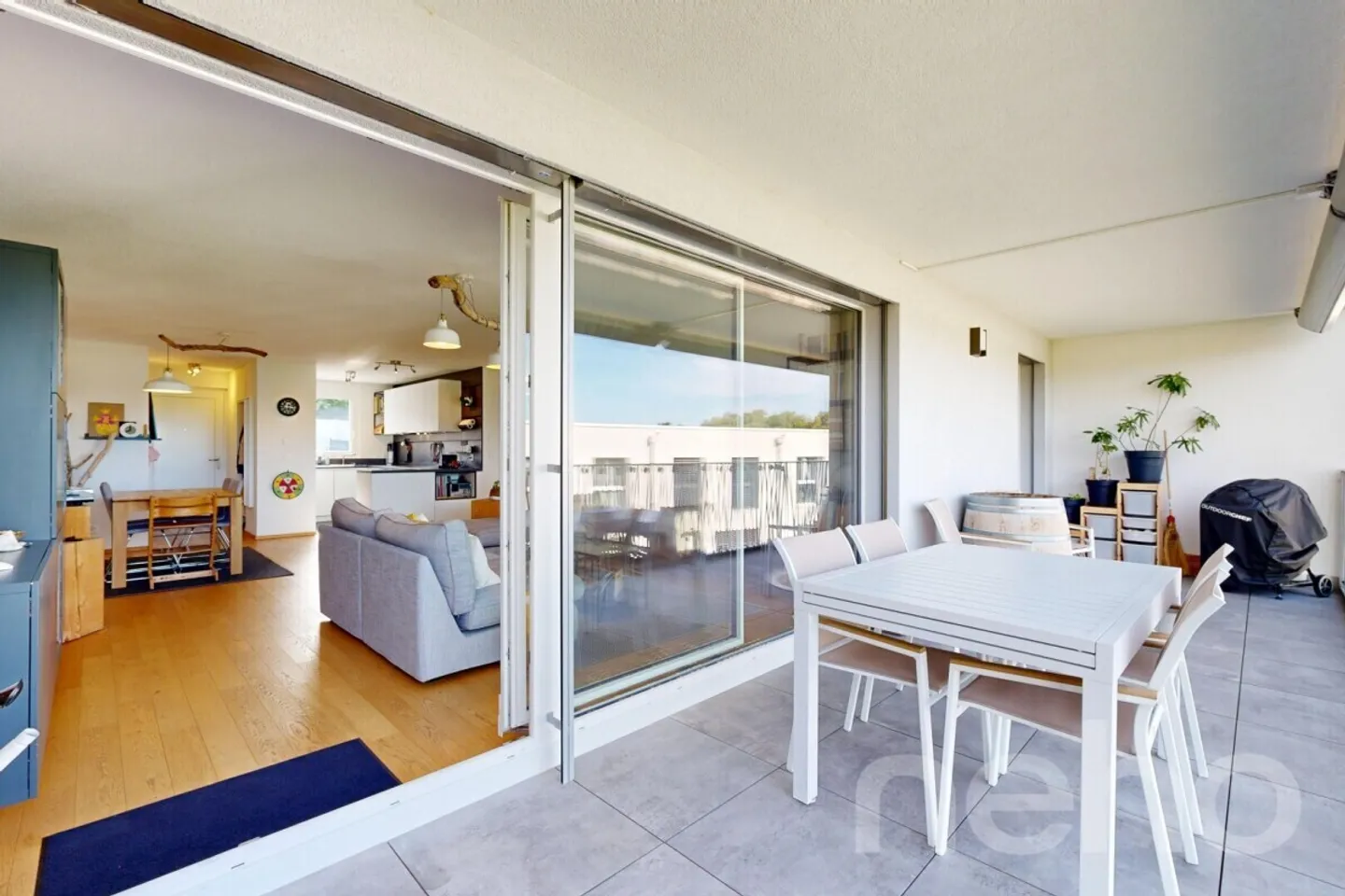 Superb apartment with terrace in absolute calm in Bussigny - Photo 9 of 12