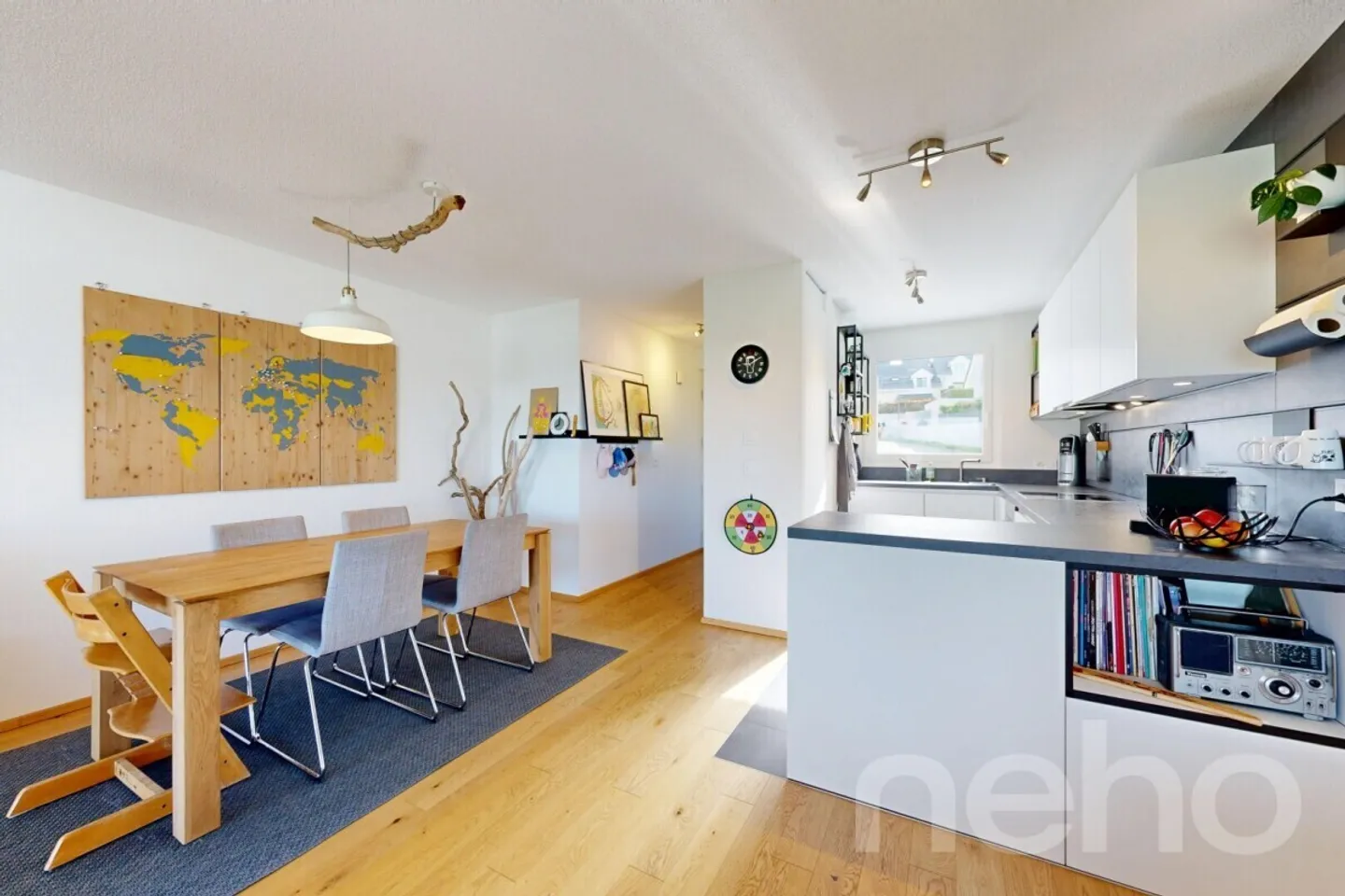Superb apartment with terrace in absolute calm in Bussigny - Photo 4 of 12