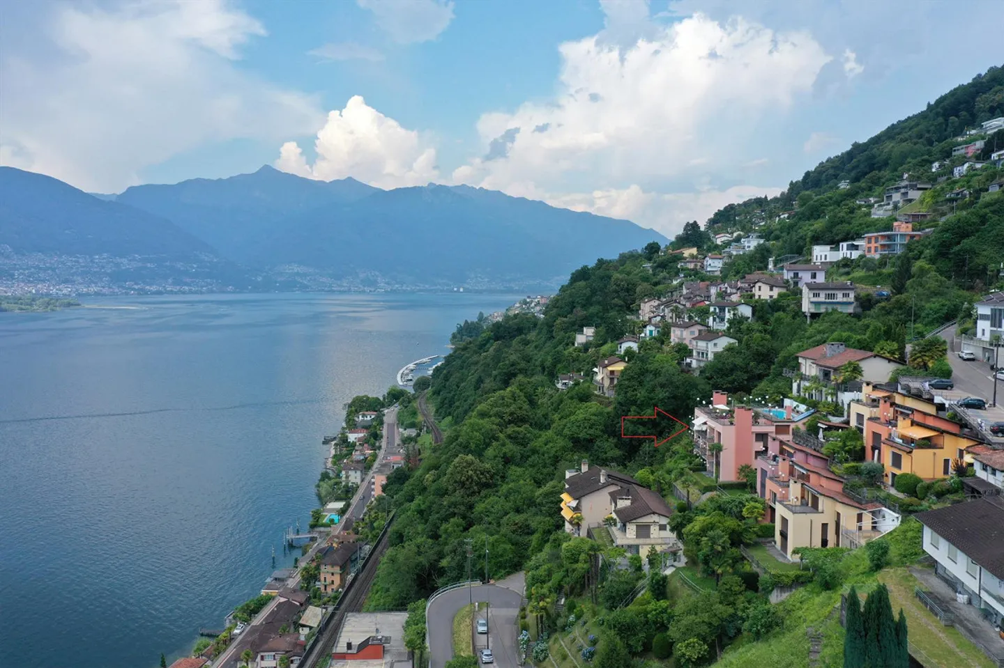 2-room condominium with magnificent views of Lake Maggiore - Photo 4 of 23