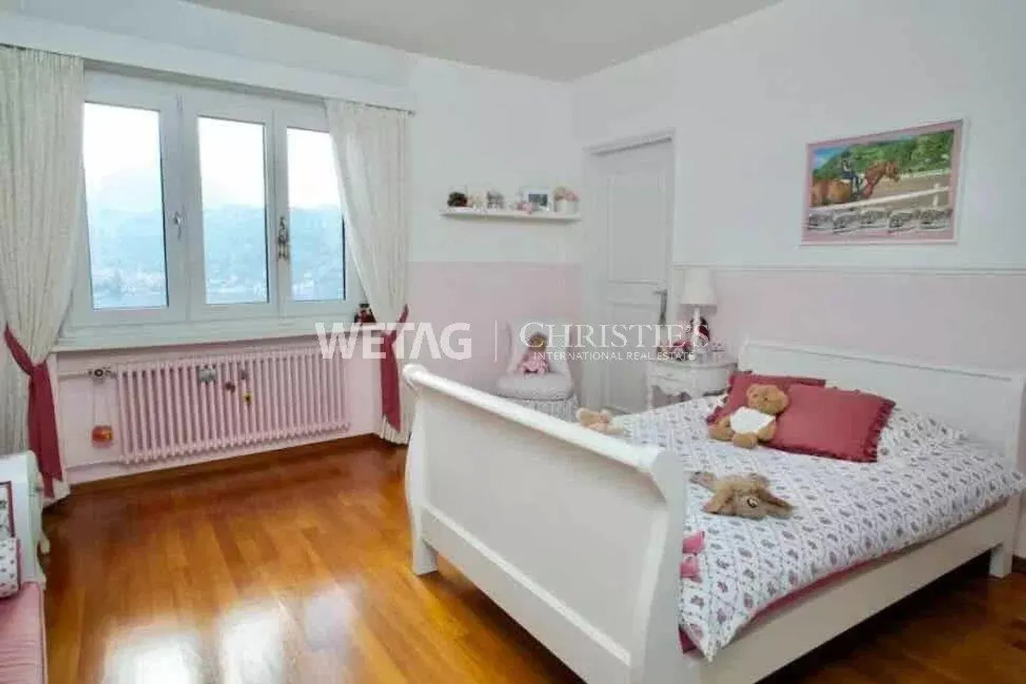 Lugano-Figino: Elegant villa with breathtaking views of Lake Lugano & indoor pool for sale - Photo 8 of 12