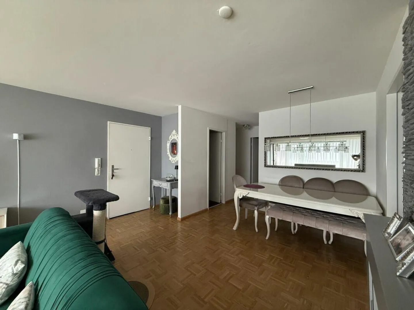 Appartamento attraente di 4,5 stanze - Foto 4 di 12