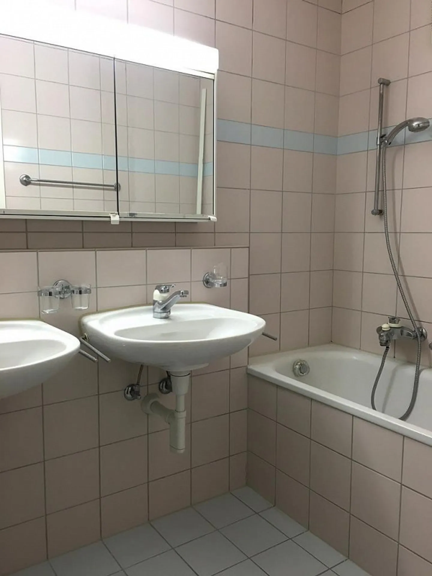 Quality of life for the whole family (living in a well-kept environment) - Photo 7 of 8