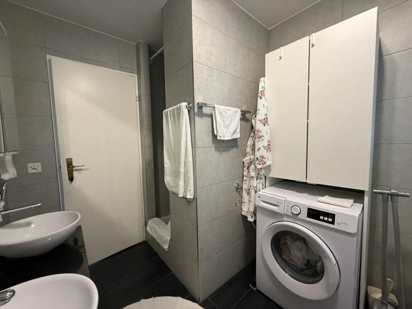 Appartamento attraente di 4,5 stanze - Foto 11 di 12