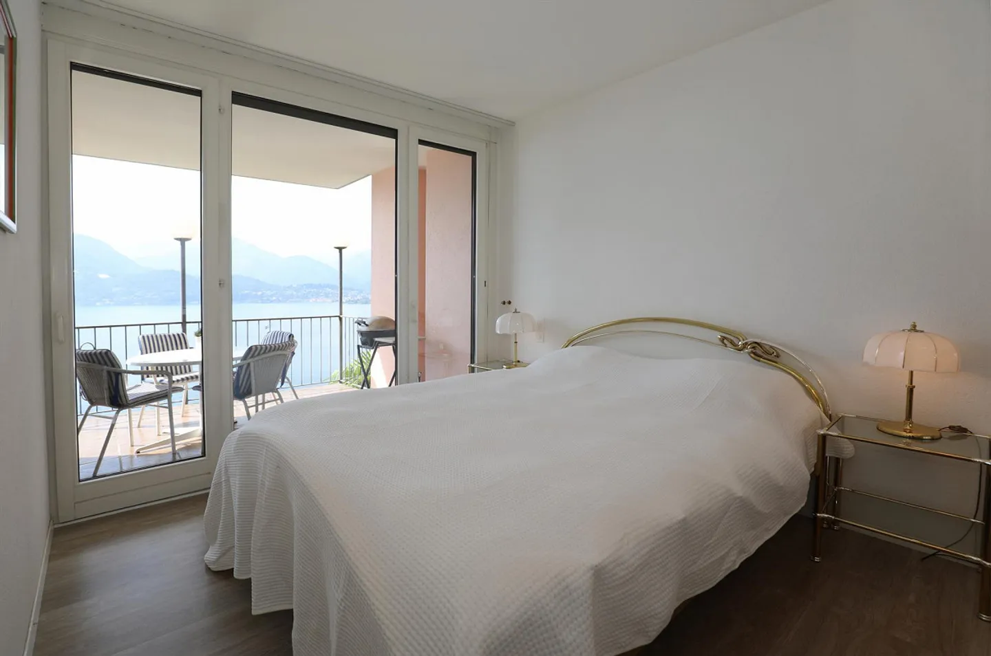 2-room condominium with magnificent views of Lake Maggiore - Photo 13 of 23