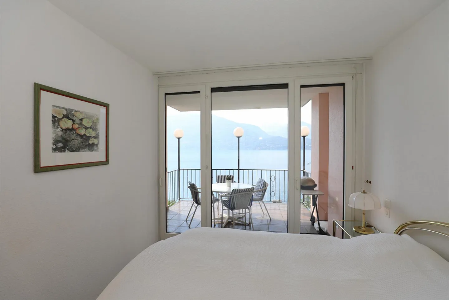 2-room condominium with magnificent views of Lake Maggiore - Photo 14 of 23