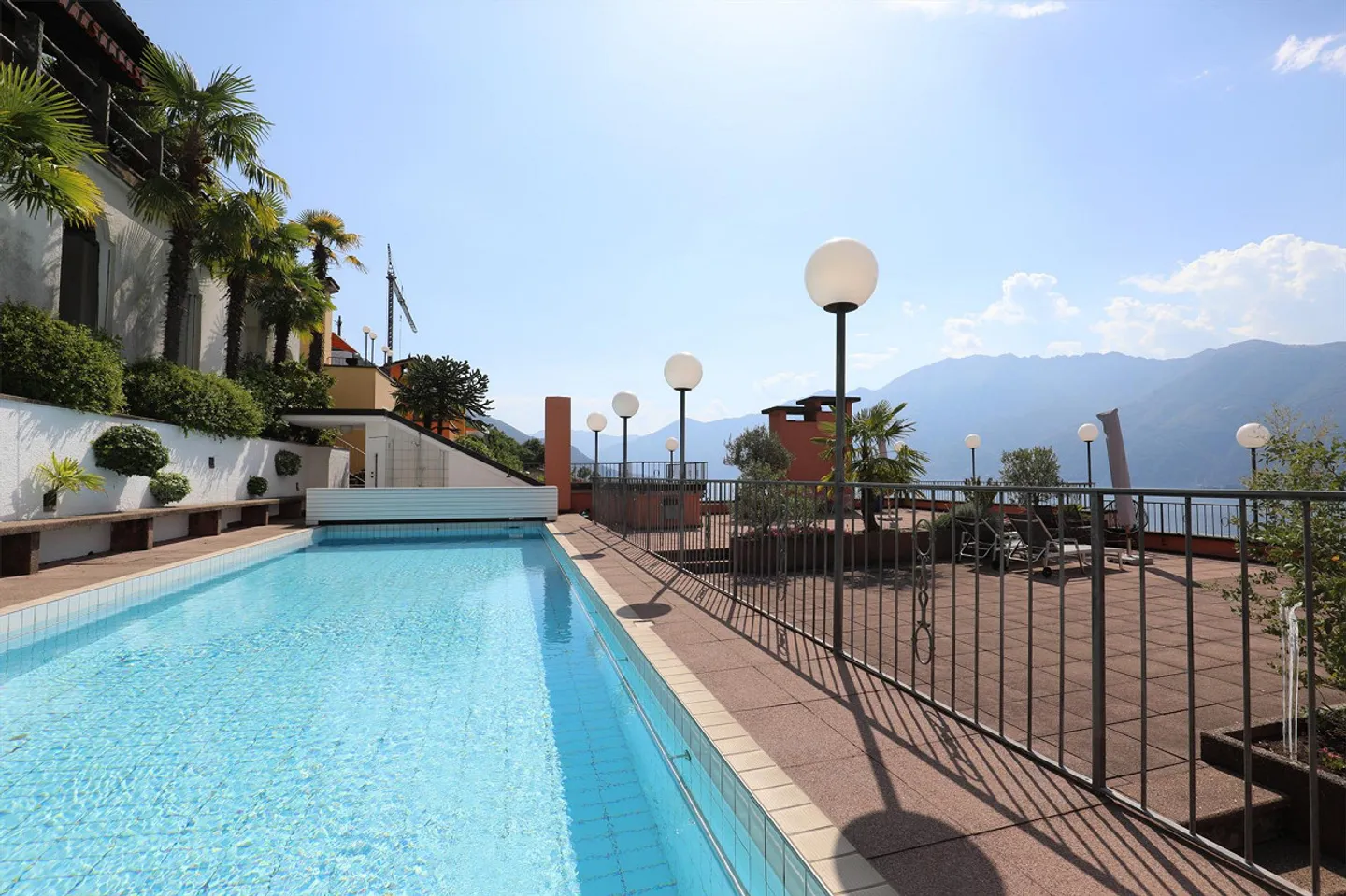 2-room condominium with magnificent views of Lake Maggiore - Photo 18 of 23