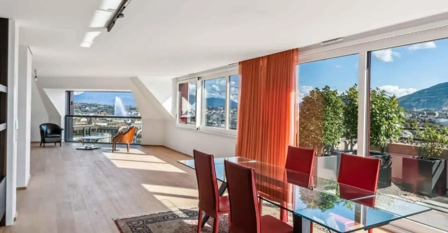 Attique de Luxe avec Vue Imprenable - Photo 4 sur 13