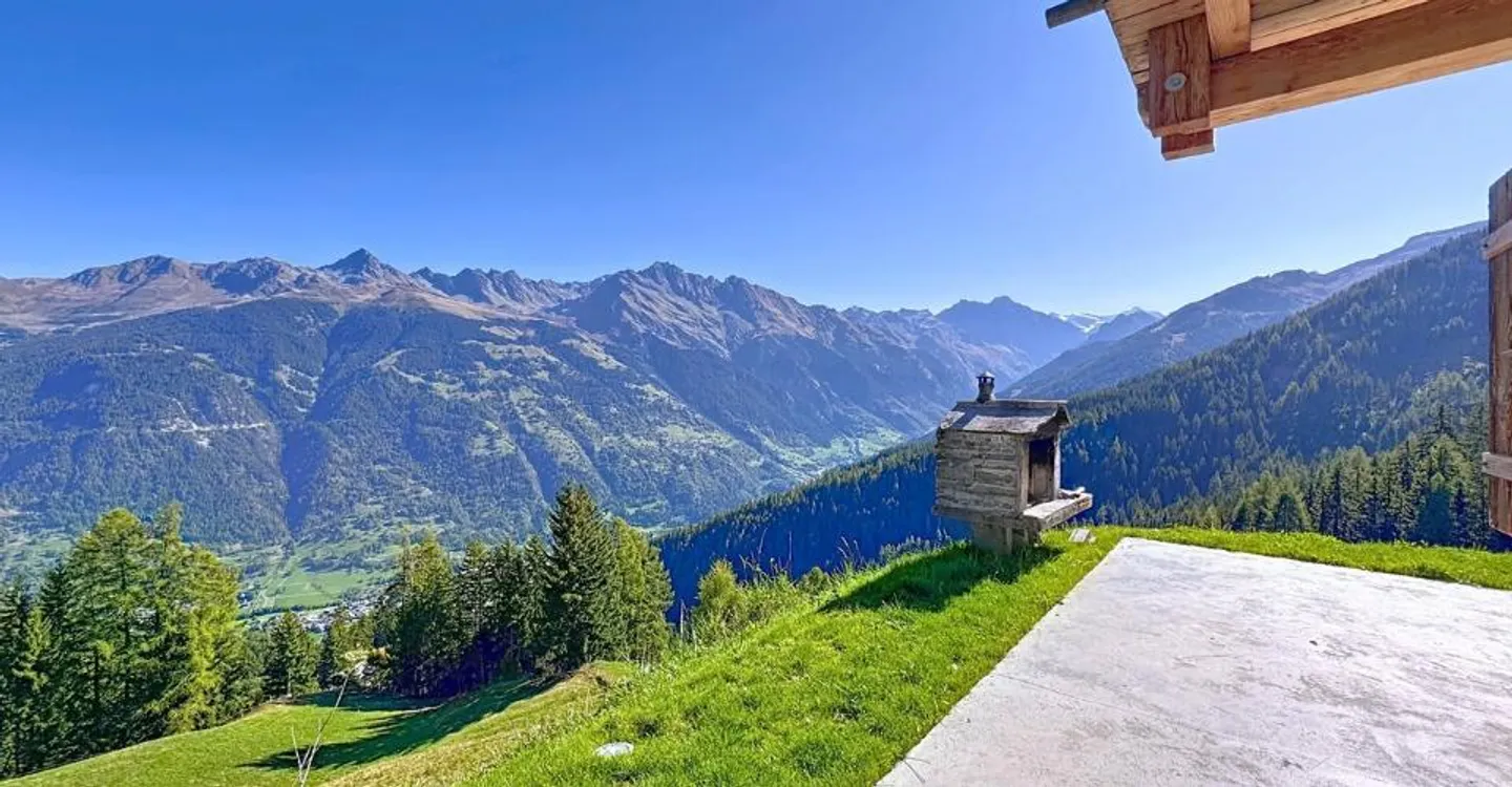 Chalet de charme au cœur des pistes de Bruson - Photo 4 of 11