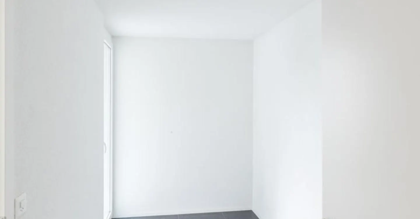 Plenty of space for your new home - 4.5 rooms with sunny terrace - Photo 9 of 9