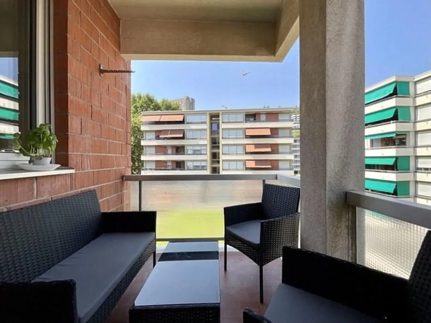 LUGANO - 4.5 Room Apartment for Rent, Renovated with Balcony - Photo 3 of 6