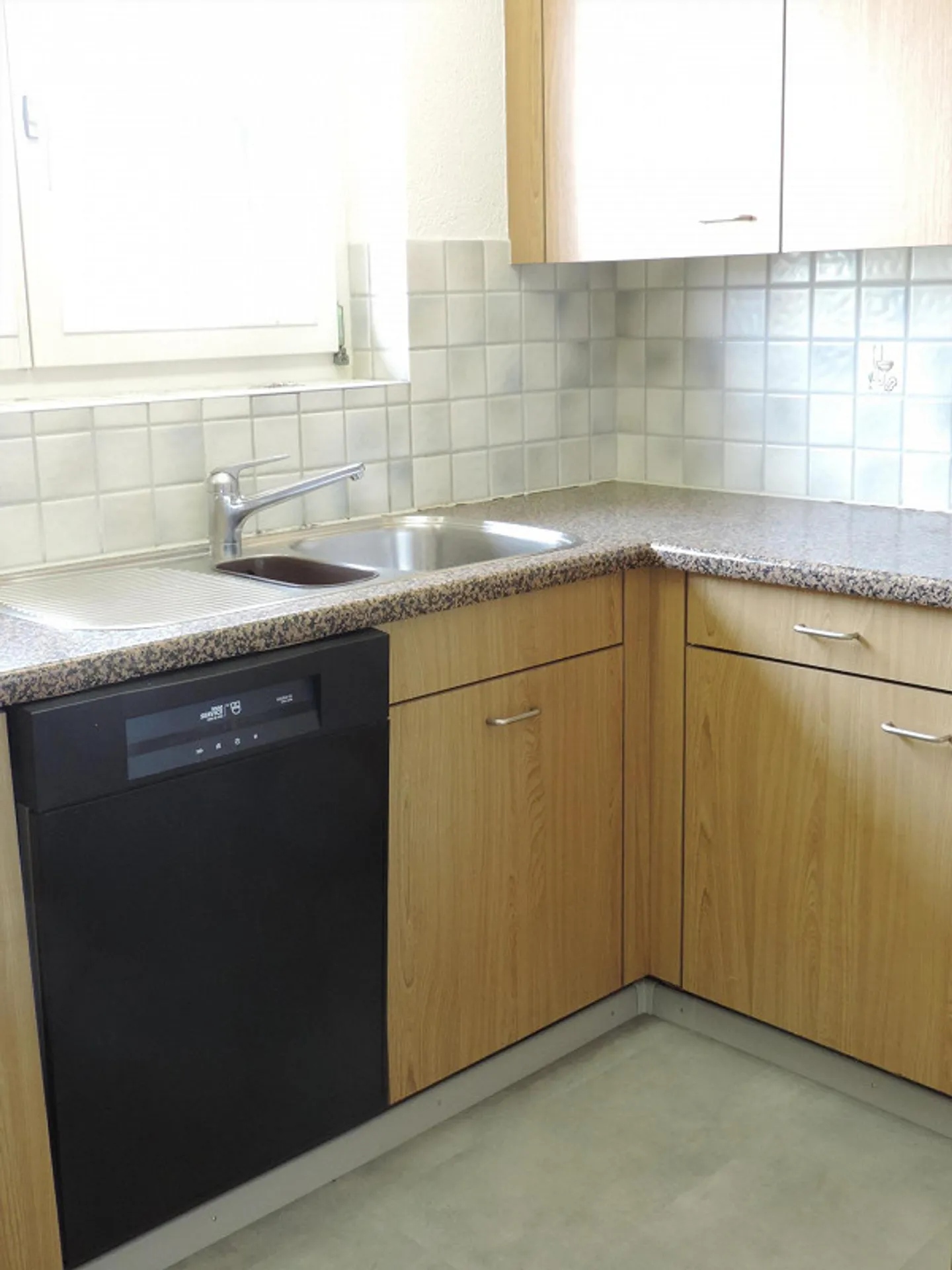 Appartamento familiare situato in posizione centrale - Foto 5 di 9