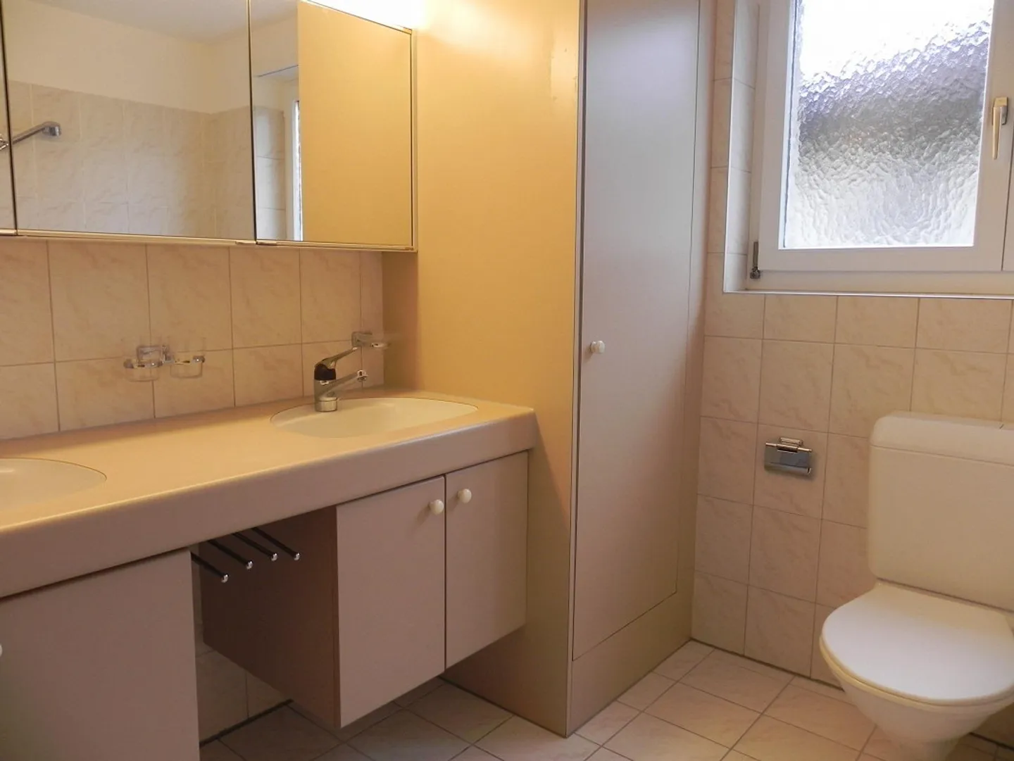 Appartamento familiare situato in posizione centrale - Foto 7 di 9