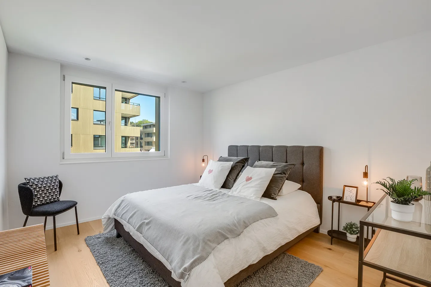 PPE Apartment - Photo 6 of 10