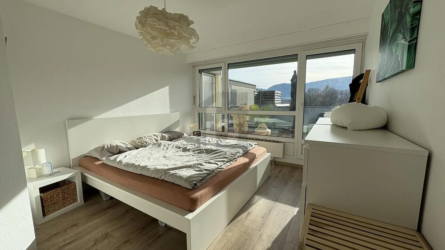 Geräumiges Penthouse mit Blick - Foto 5 von 6