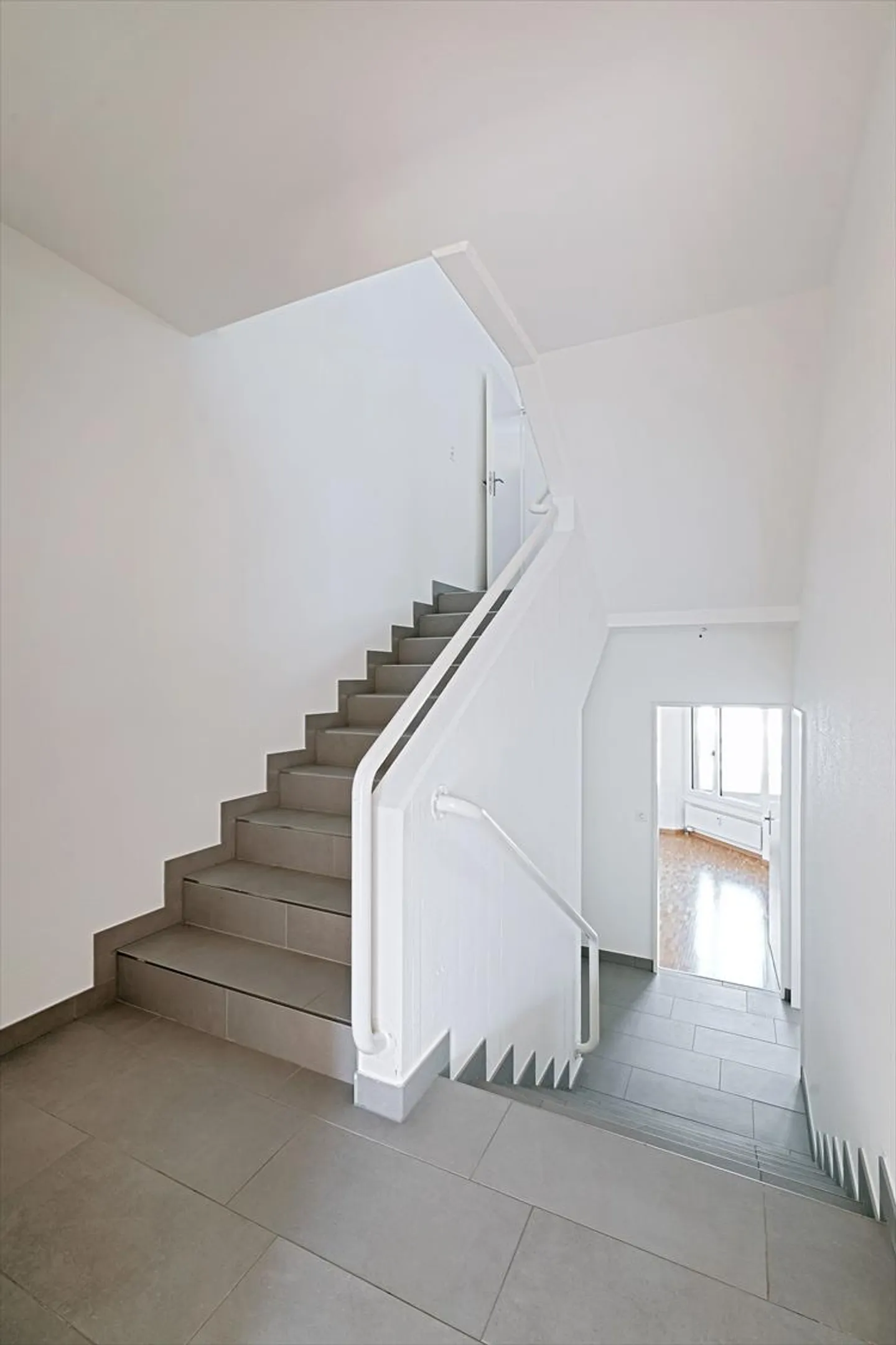 Apartment for rent - Photo 7 of 9