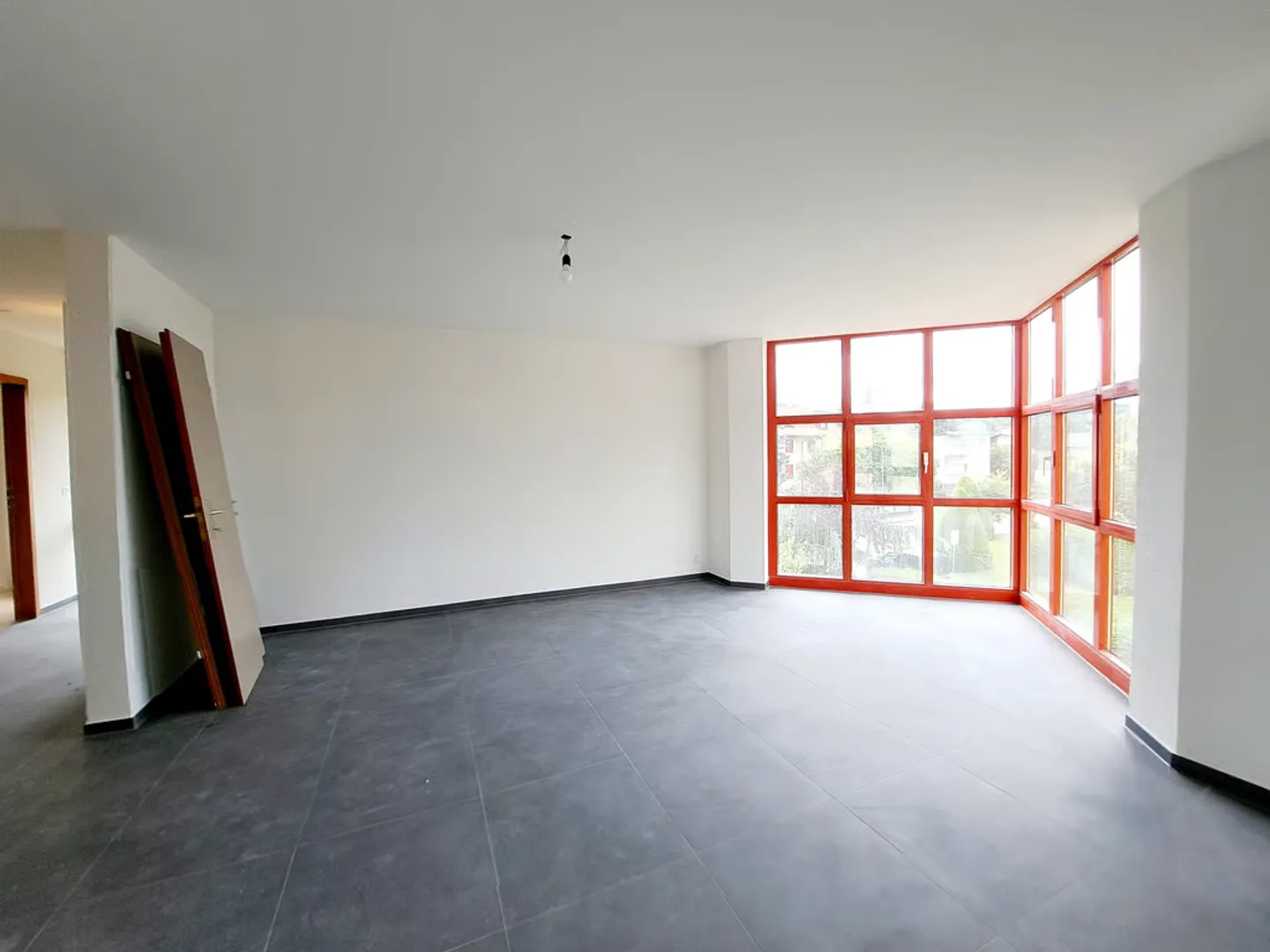 ROSIÈRE 2, apartment with 3.5 rooms and two bathrooms - Photo 2 of 11