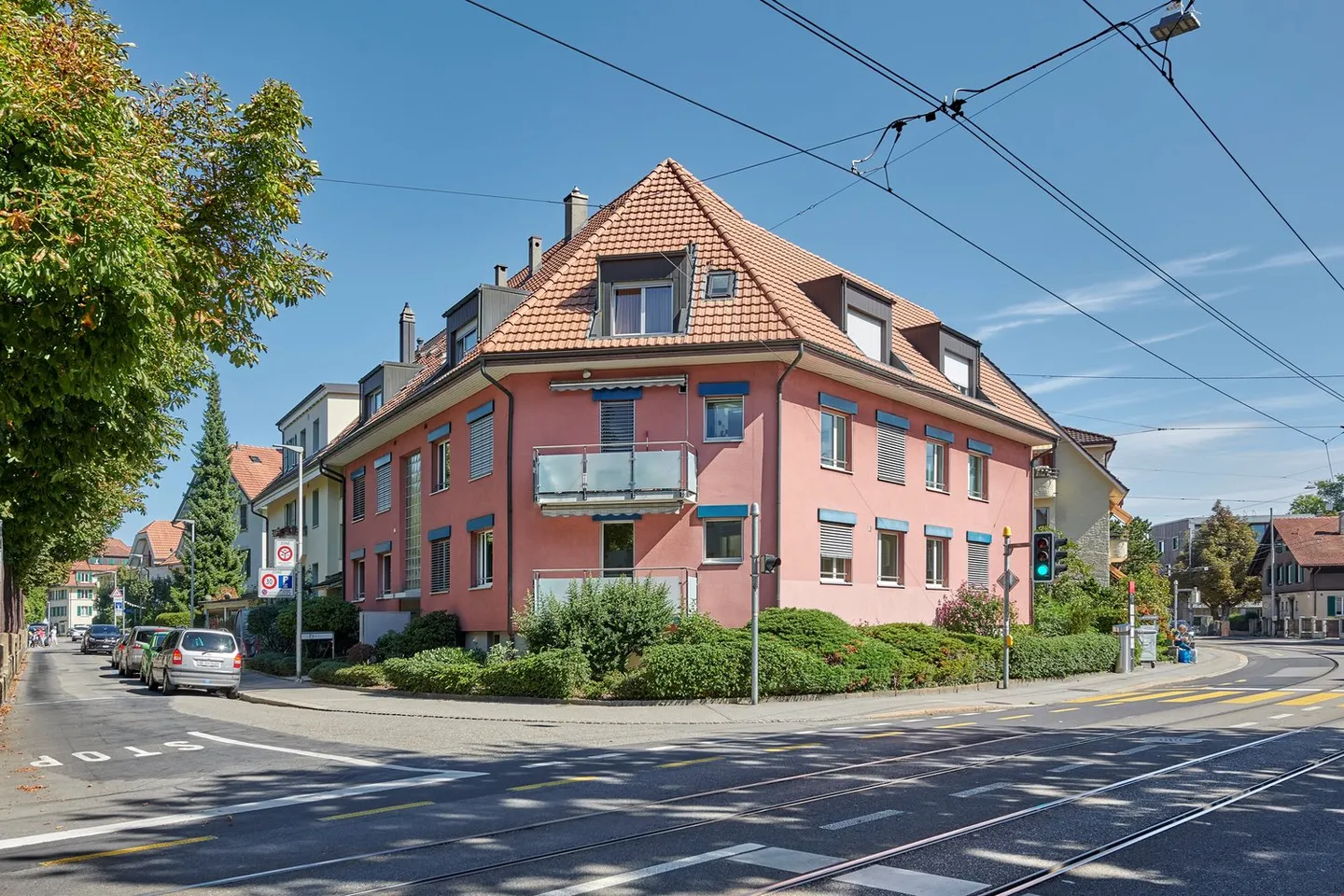 Bright and modern studio in the Weissenbühl district - Photo 1 of 4