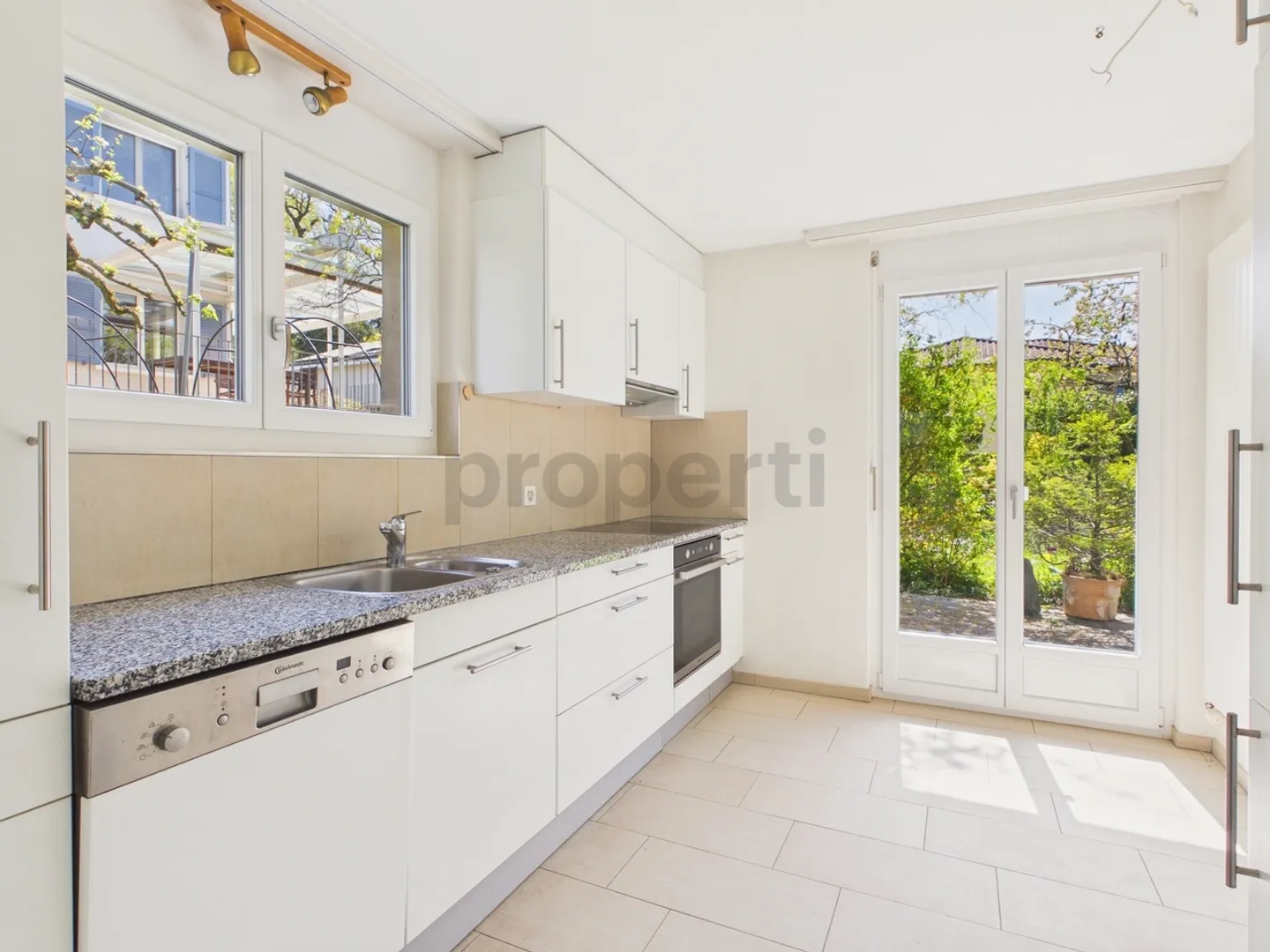 Charmante maison individuelle de 4,5 pièces avec garage, Dornach - Photo 4 sur 10