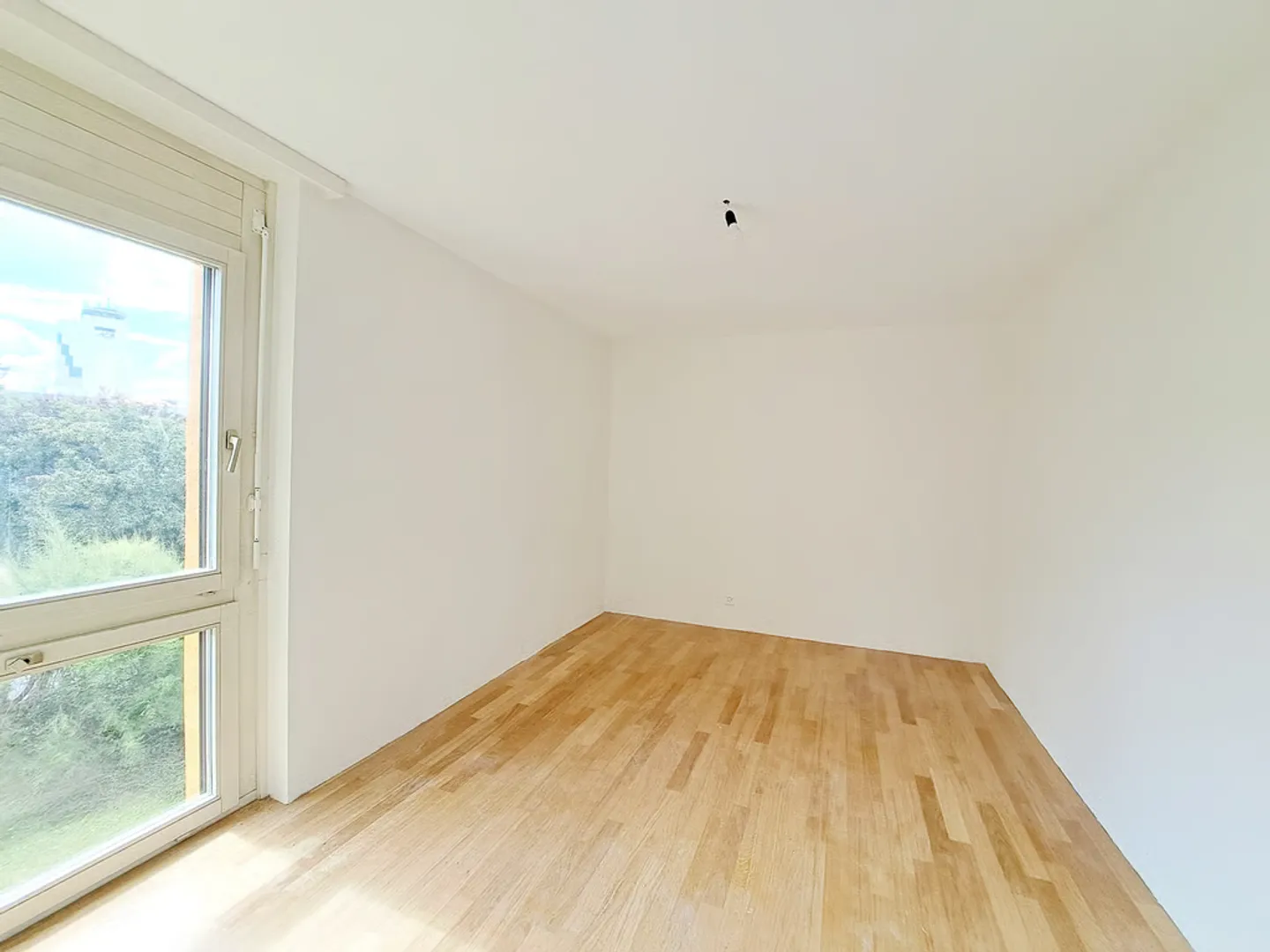 ROSIÈRE 2, apartment with 3.5 rooms and two bathrooms - Photo 7 of 11