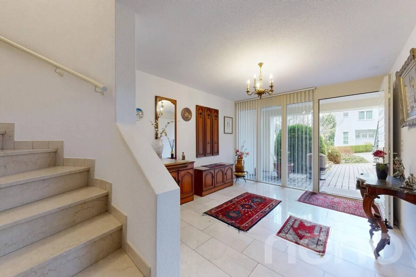 Grosszügiges Haus mit Garten, Doppelgarage und Tempo-30-Lage - Foto 5 von 12