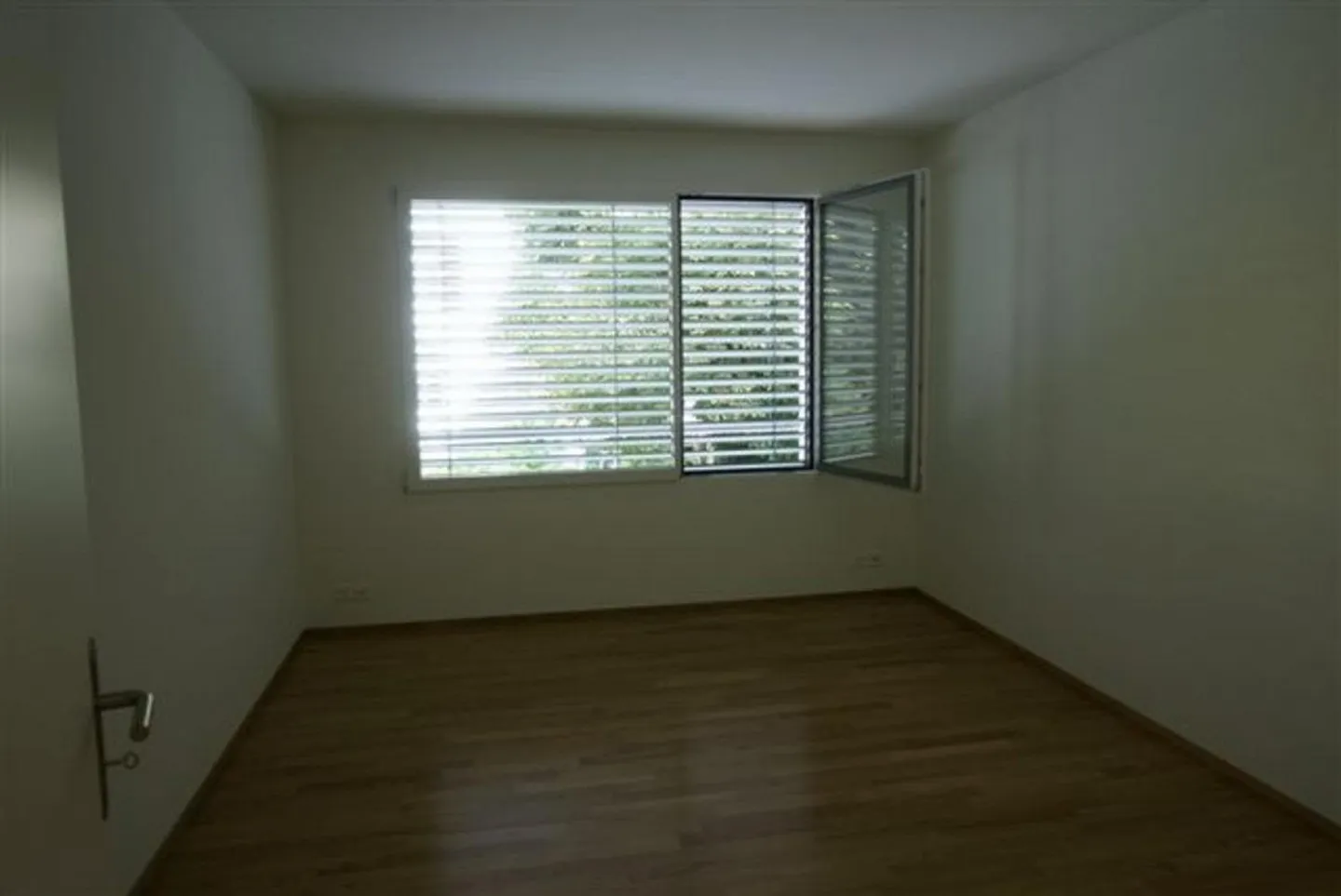 Luxury apartment with hobby room and parking space in underground garage - Photo 4 of 13