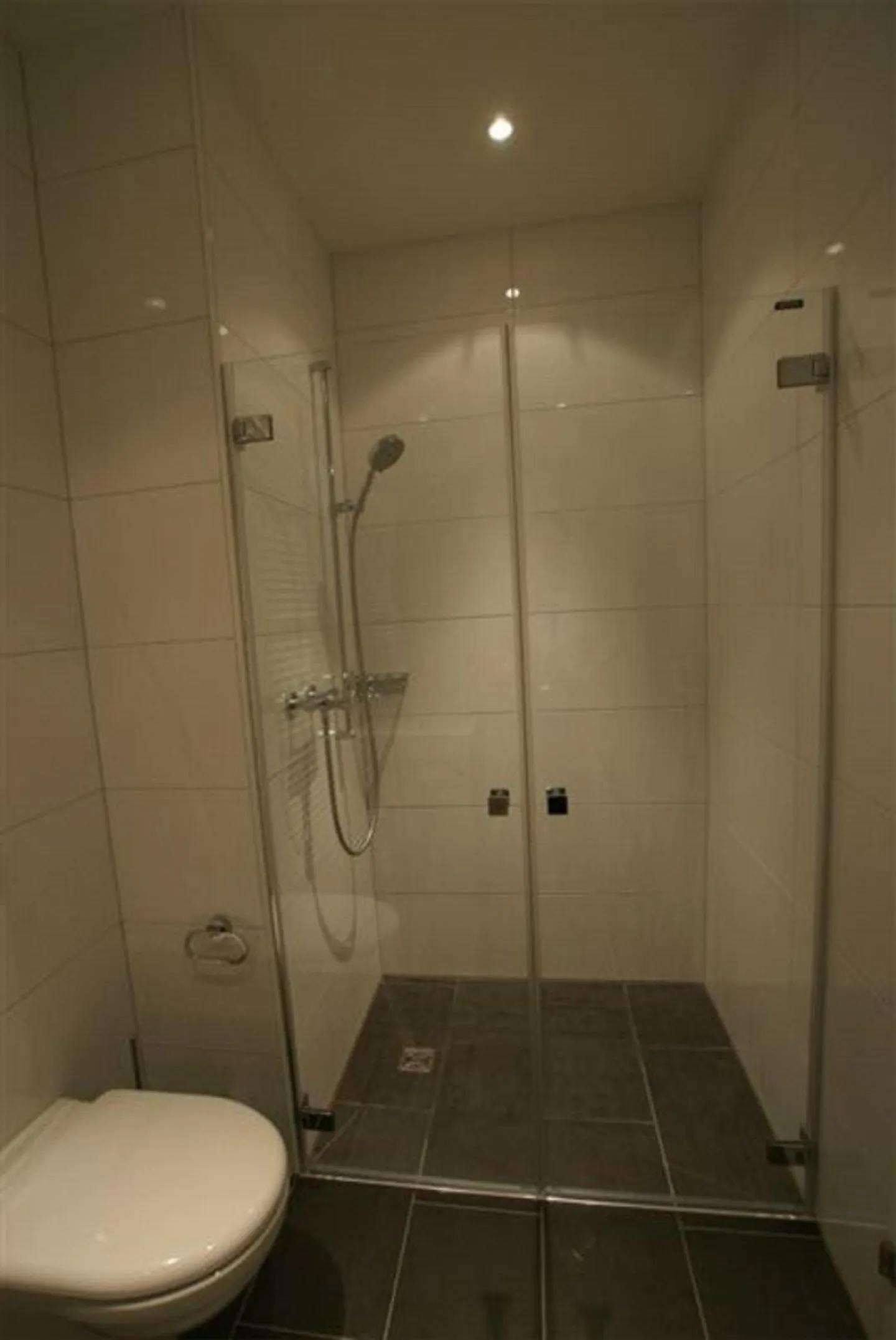 Luxury apartment with hobby room and parking space in underground garage - Photo 7 of 13