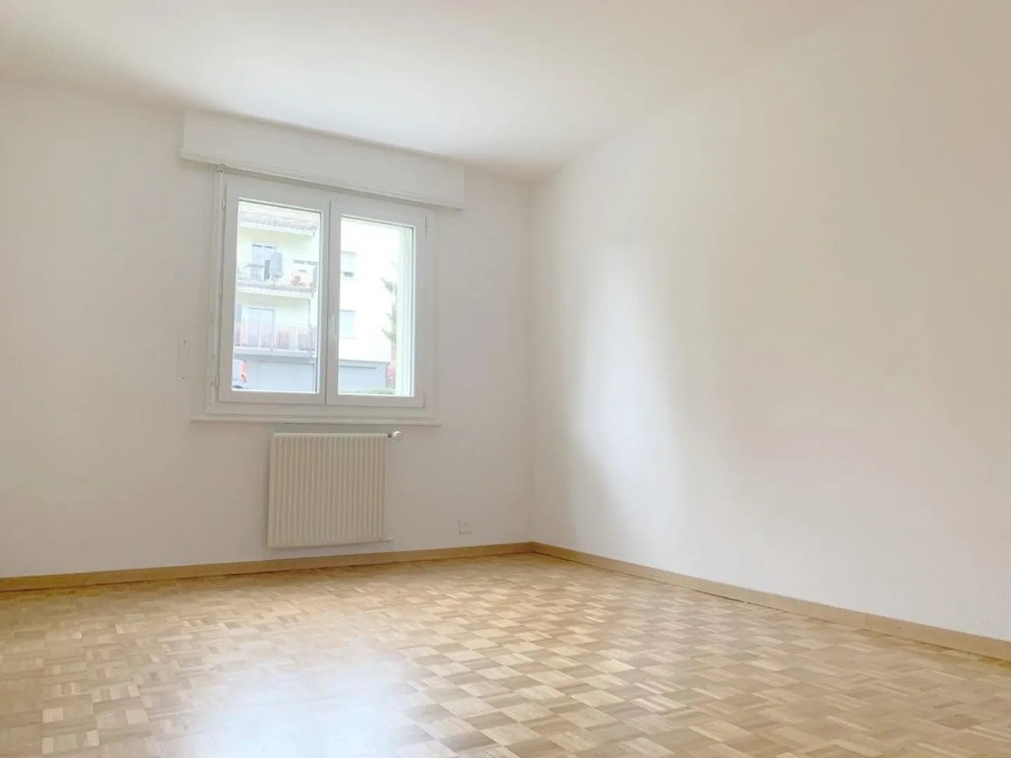 Zona tranquilla sulle alture di Vevey - Foto 4 di 11