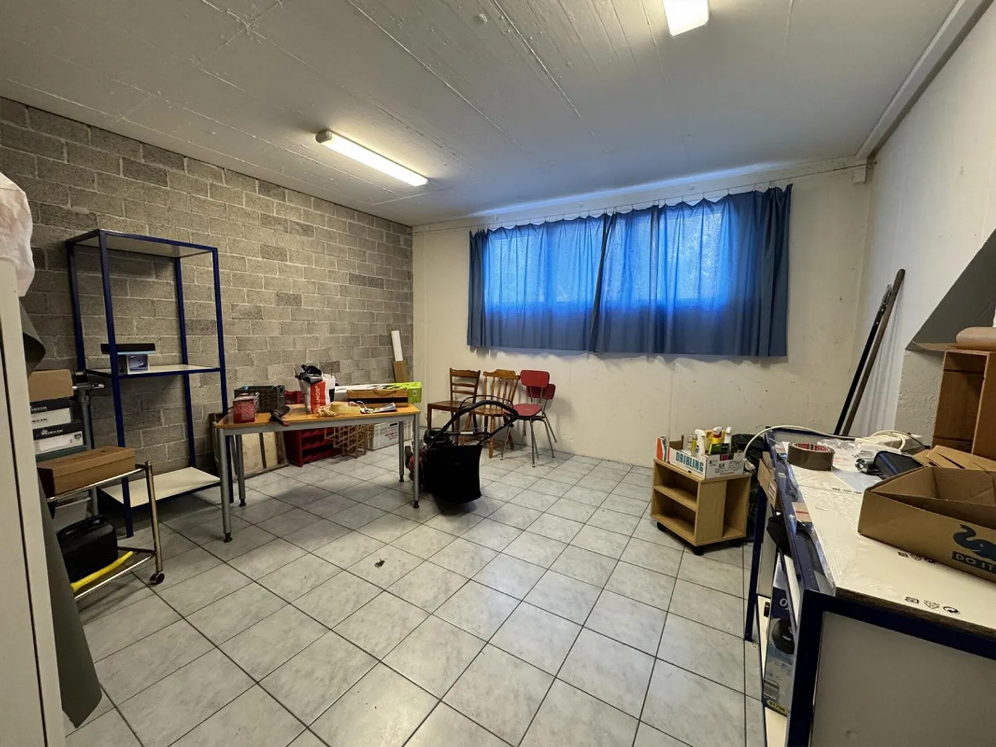 SPACIEUX ET LUMINEUX 3.5 PIÈCES AVEC JARDIN PRIVÉ À LUGAGGIA - Photo 9 sur 10