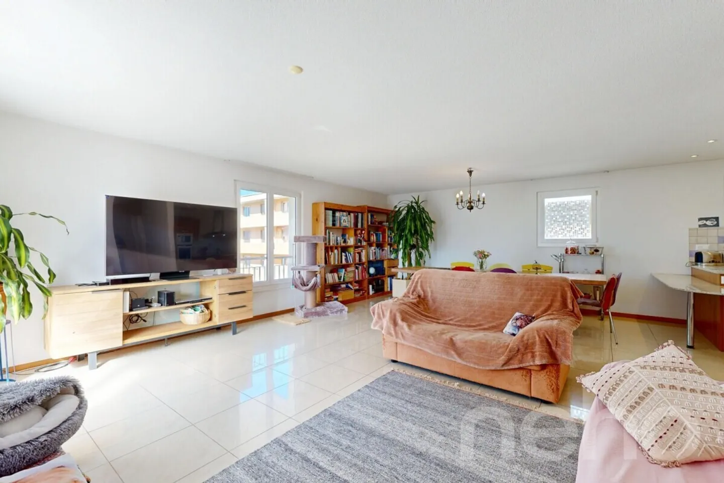 4.5 bright rooms in a quiet area, close to amenities - Photo 12 of 12