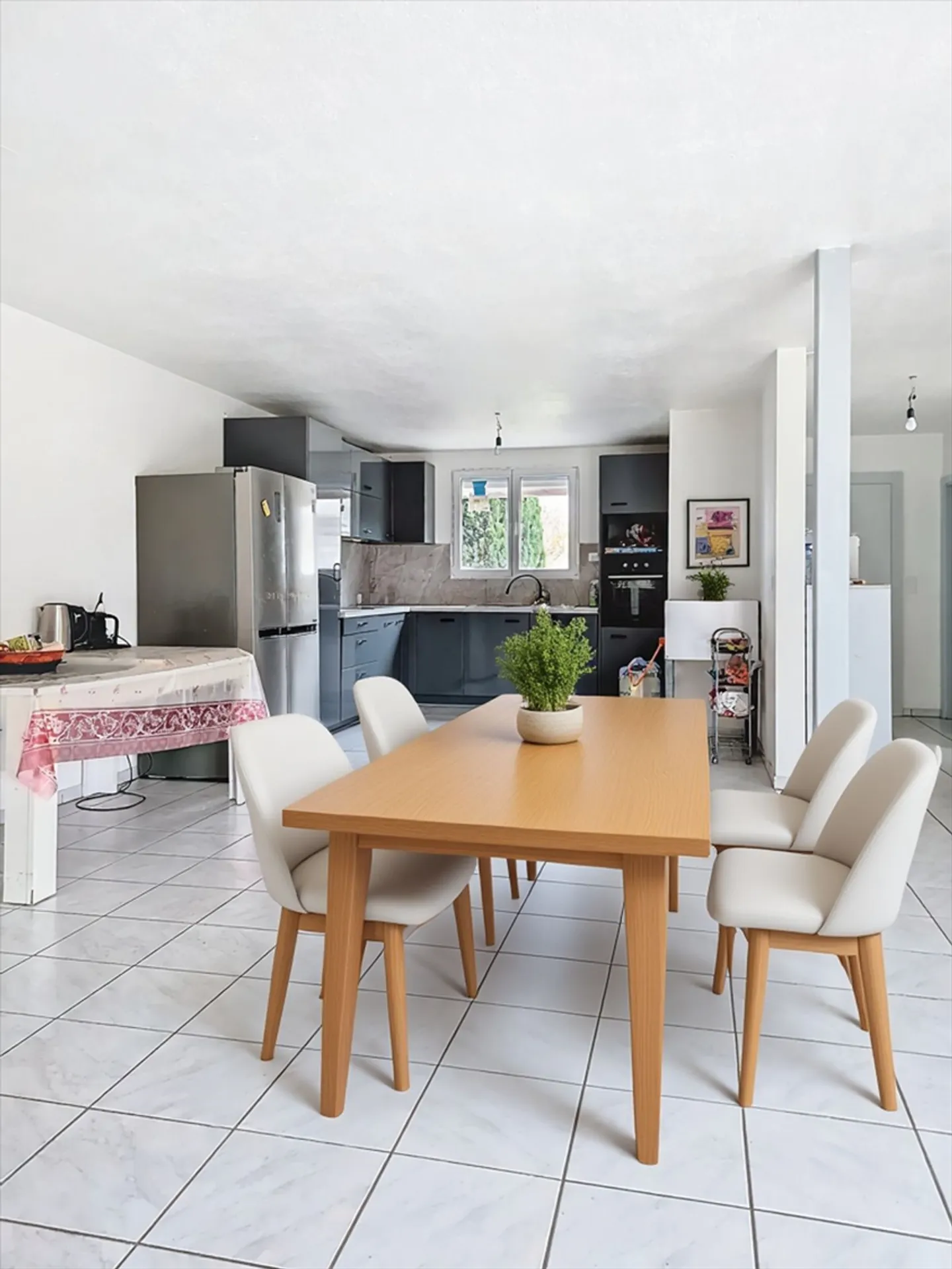 Piacevole casa a Pensier (FR) con giardino - Foto 4 di 12