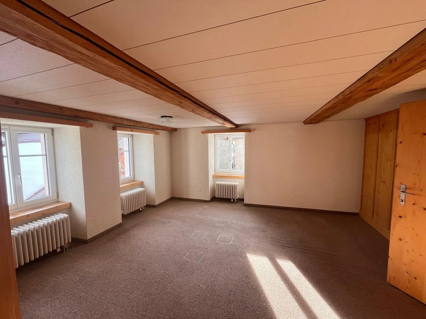 Appartement confortable de 3,5 pièces à vendre à Realp - Photo 3 sur 11