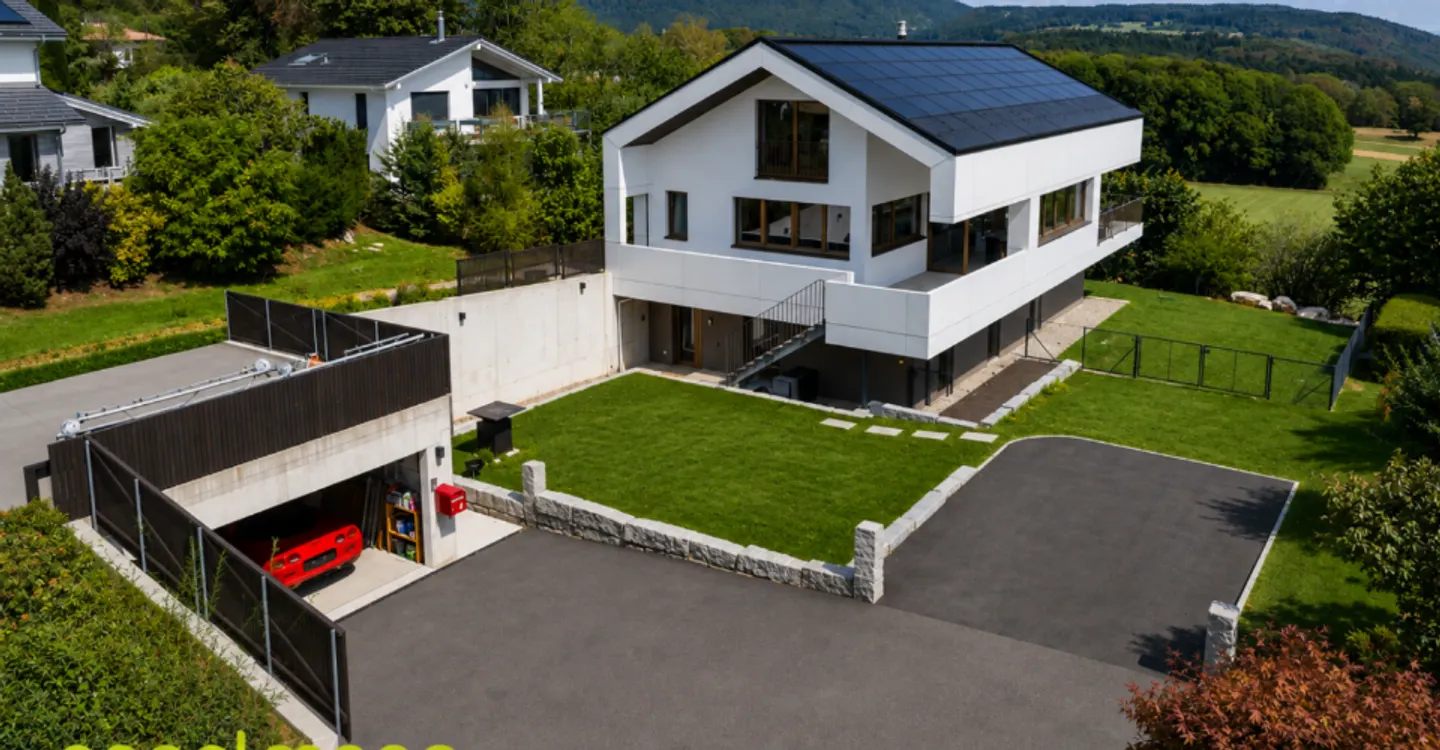Villa d'Eccellenza - Architettura Contemporanea - Foto 1 di 13