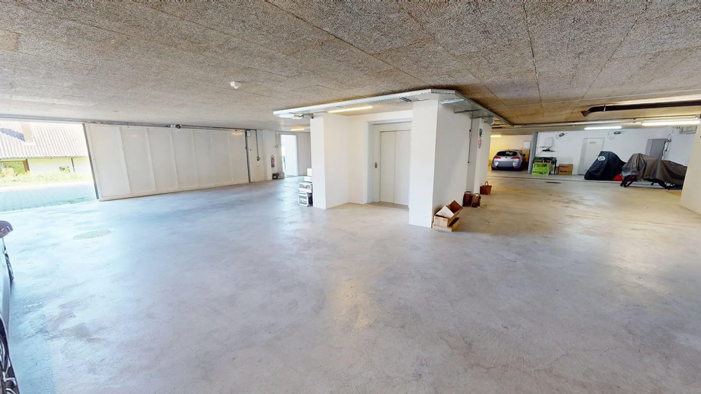 Proprietà commerciale con ufficio, magazzino/produzione e garage ... - Foto 27 di 27