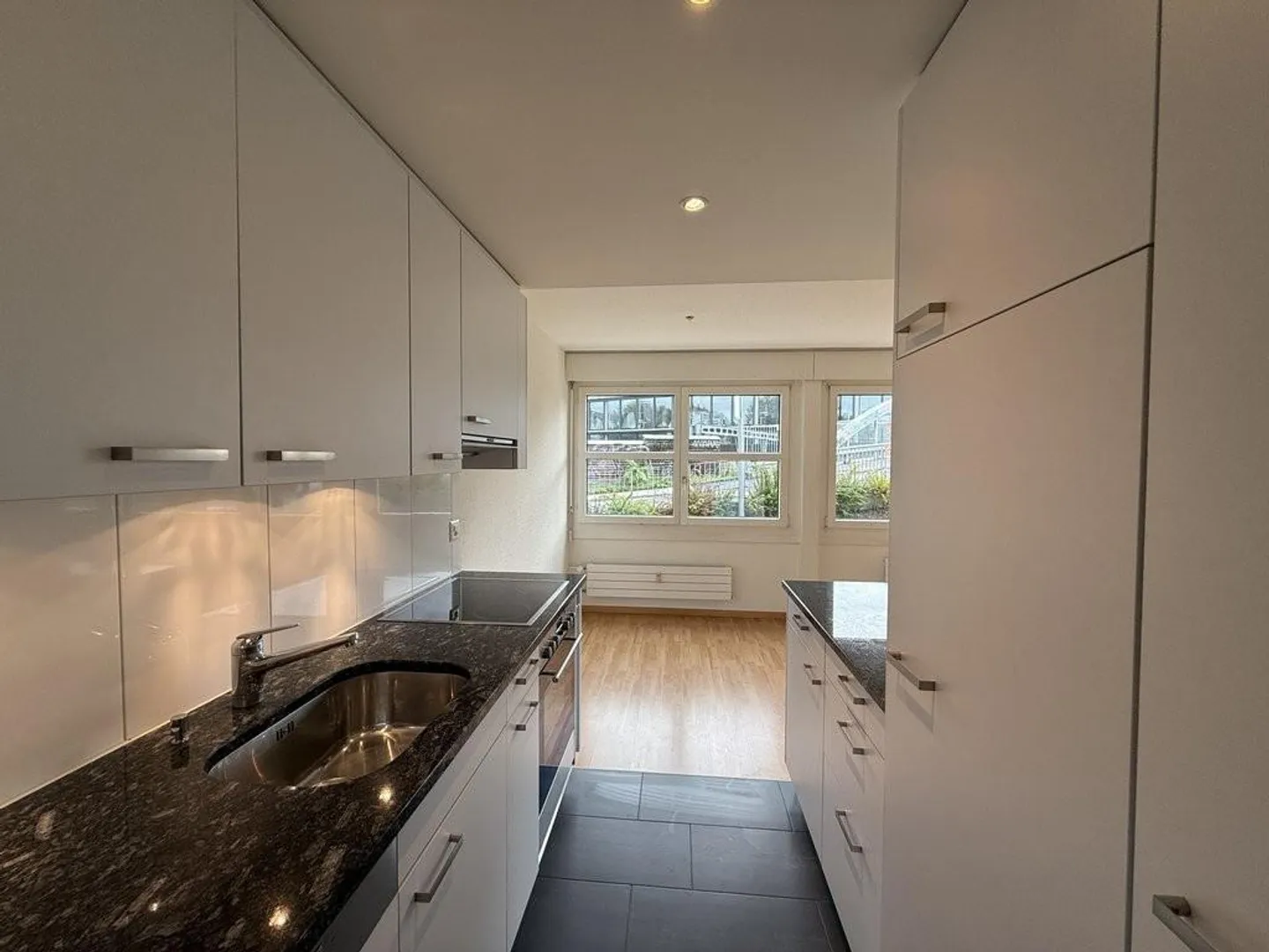 2.5 room apartment - Photo 1 of 6