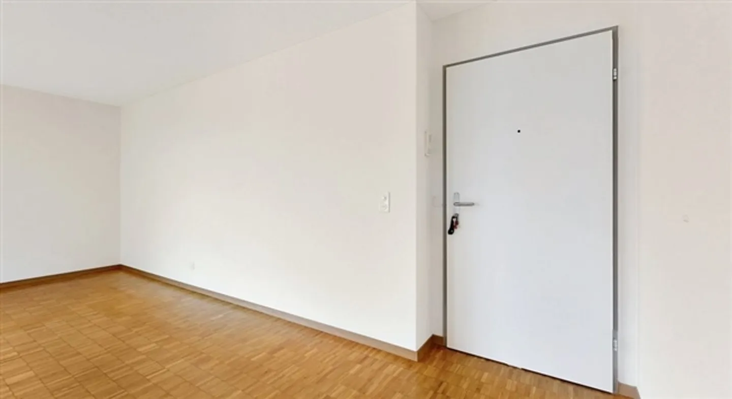 Light, tranquility and quality of living - your new home awaits - Photo 5 of 12