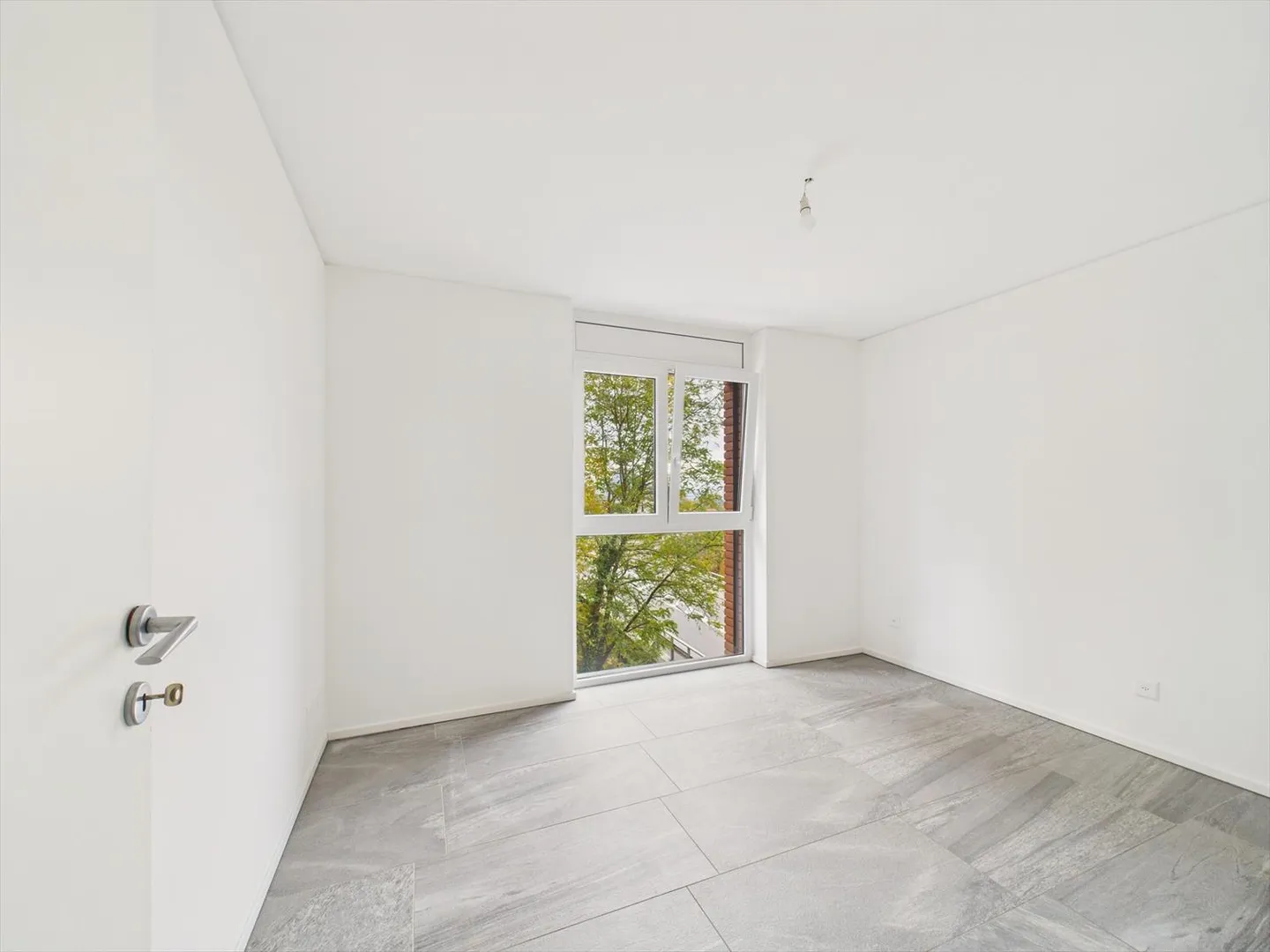 Appartamento in vendita - Foto 6 di 13