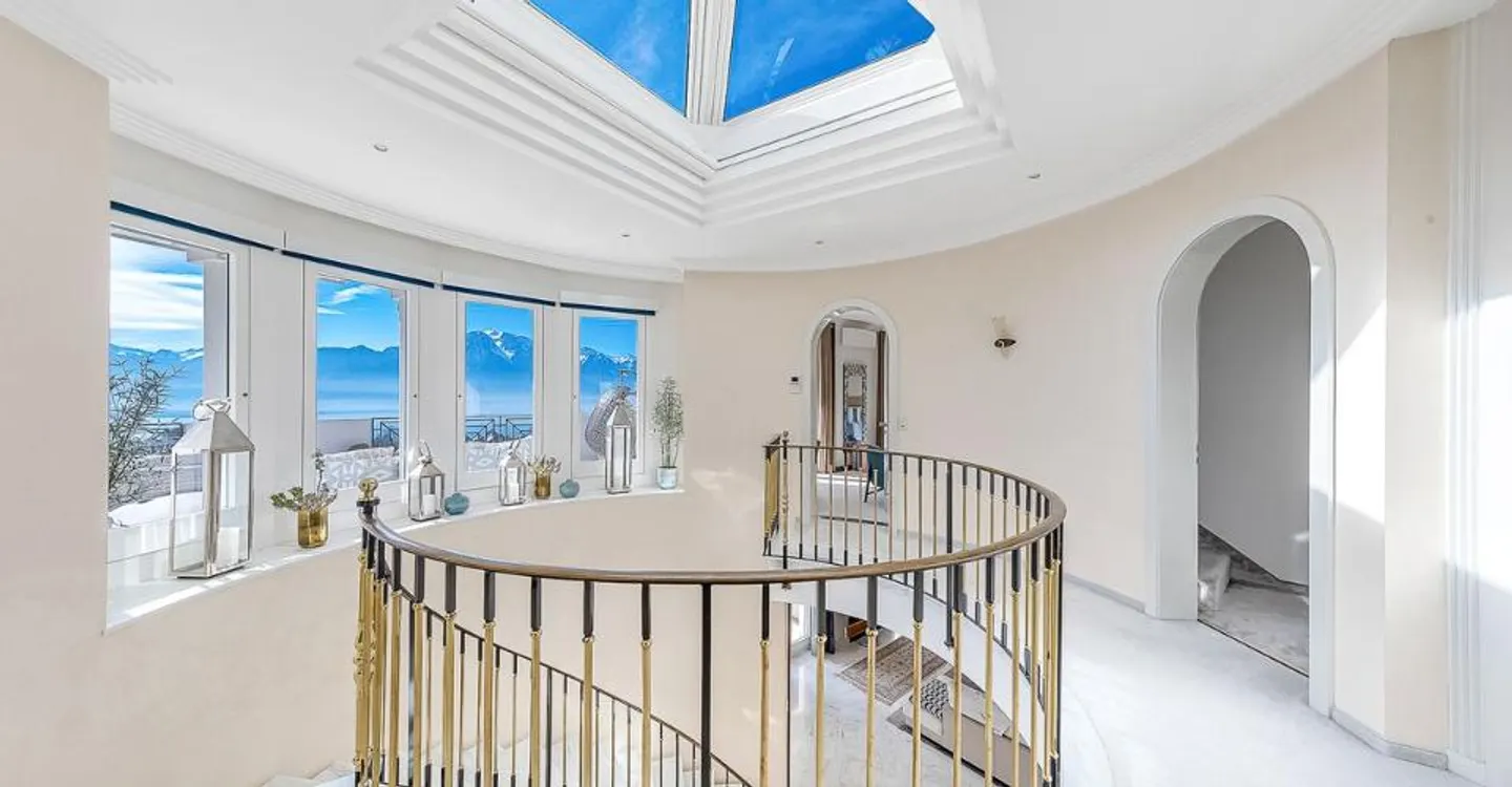 Magnifique villa individuelle avec vue imprenable sur les hauteurs de Montreux - Photo 10 sur 12
